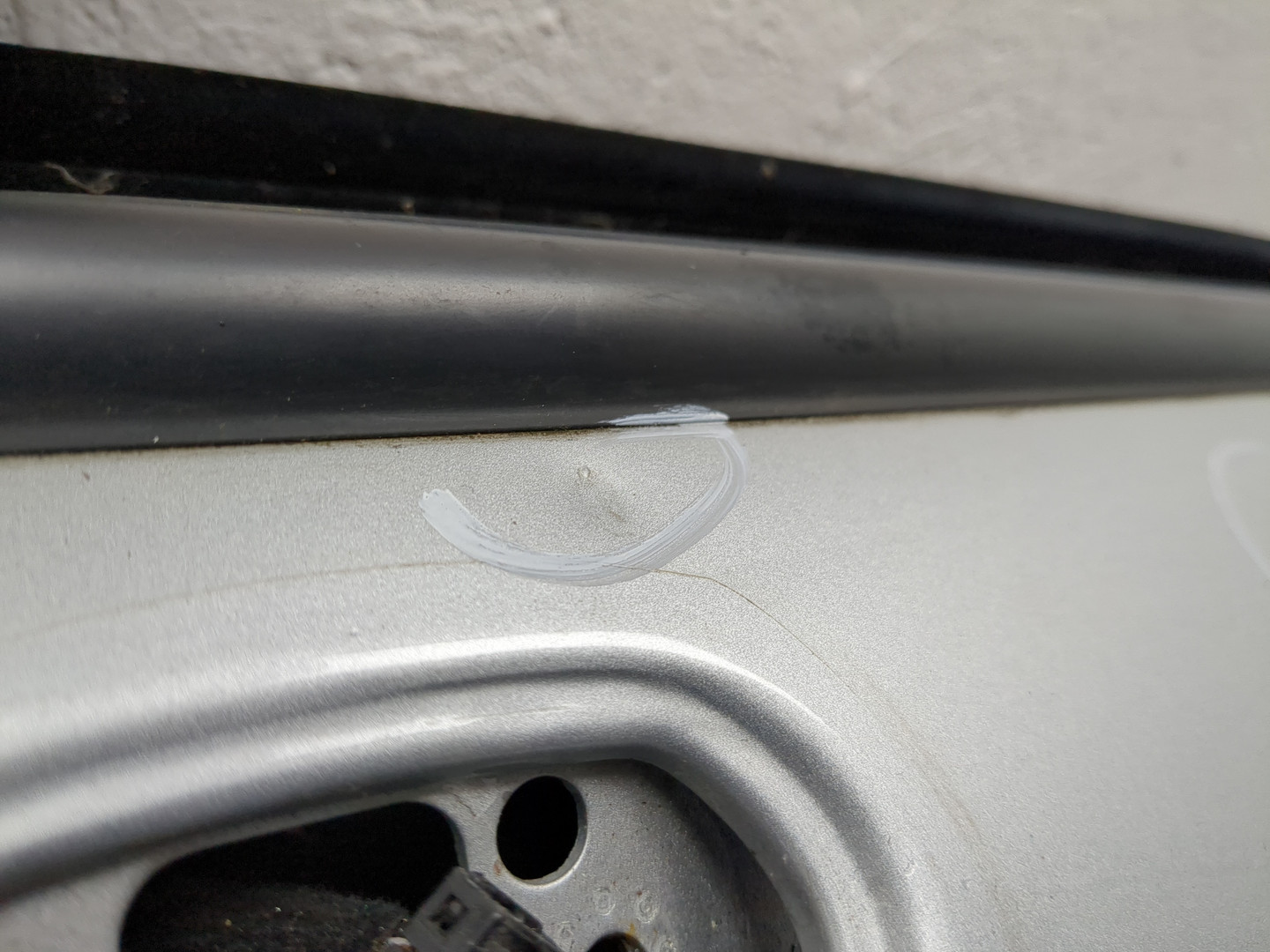 Дверь передняя левая