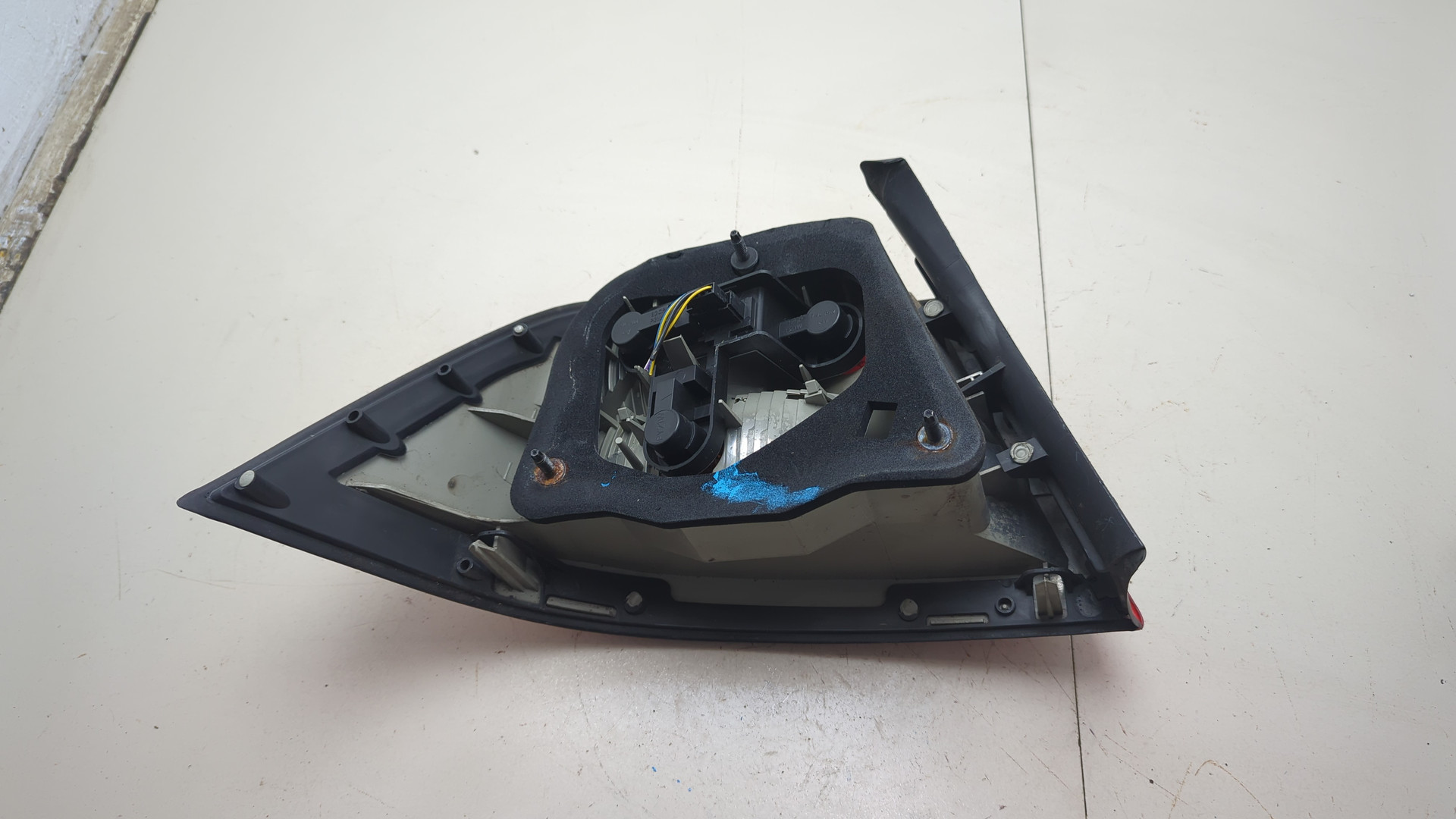 Фонарь задний правый