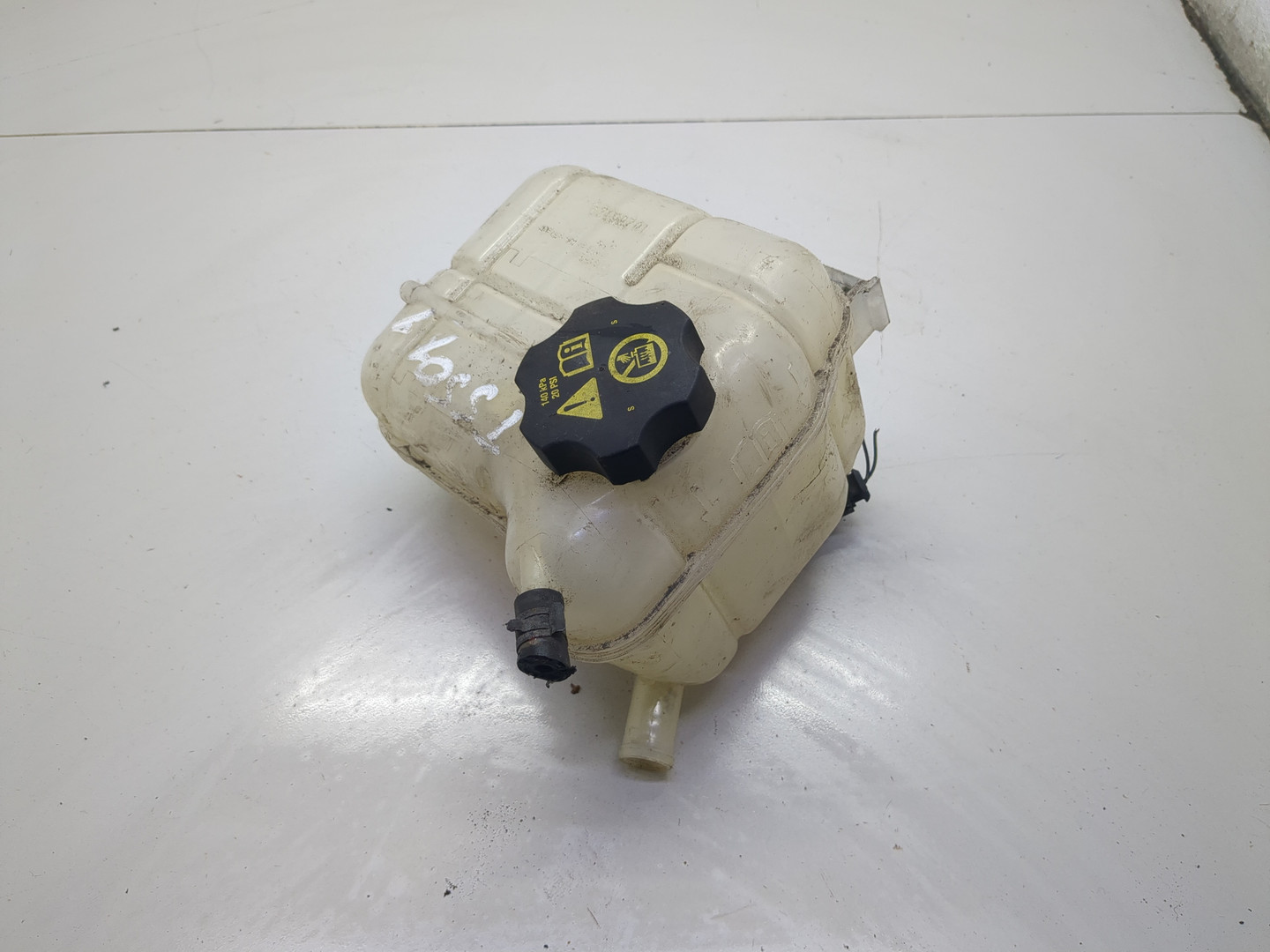 Бачок расширительный