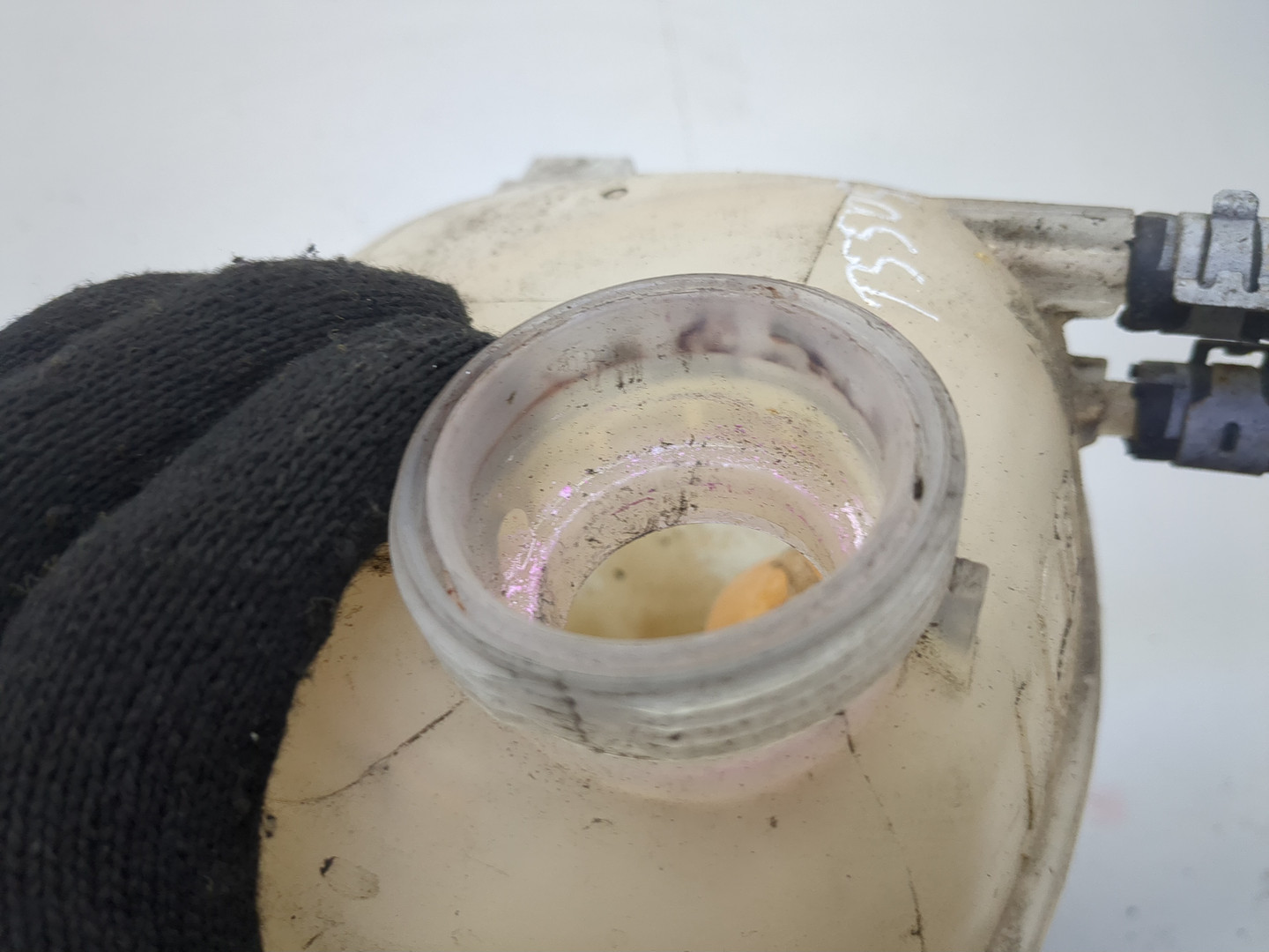 Бачок расширительный