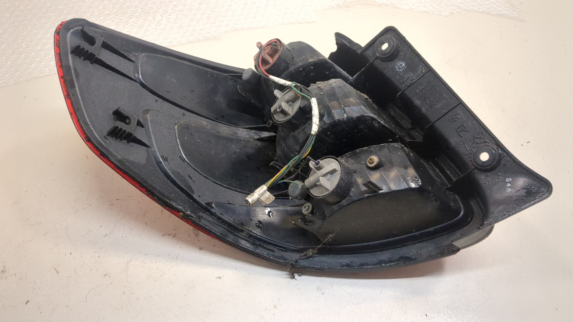 Фонарь задний правый