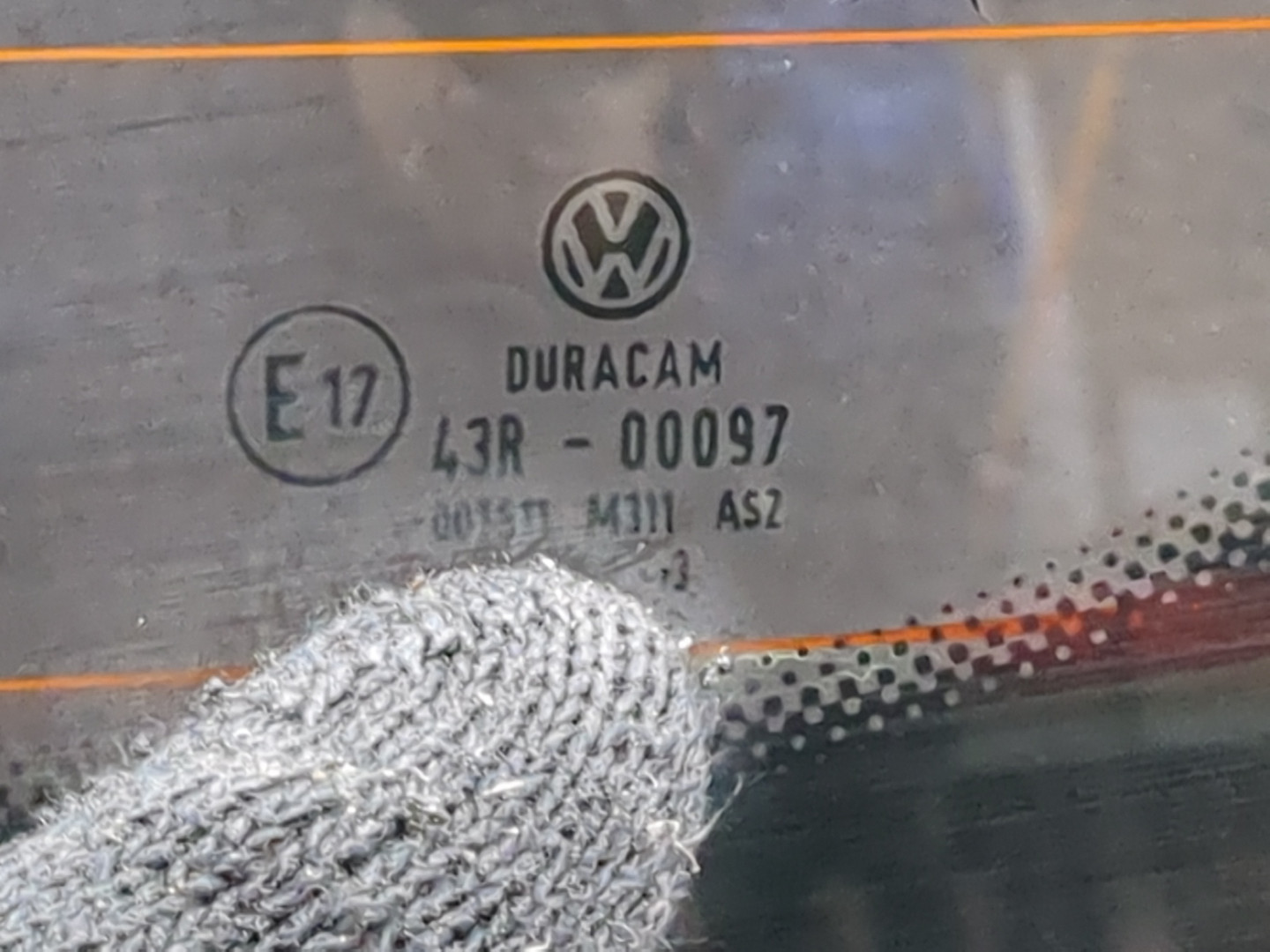 Дверь багажника правая