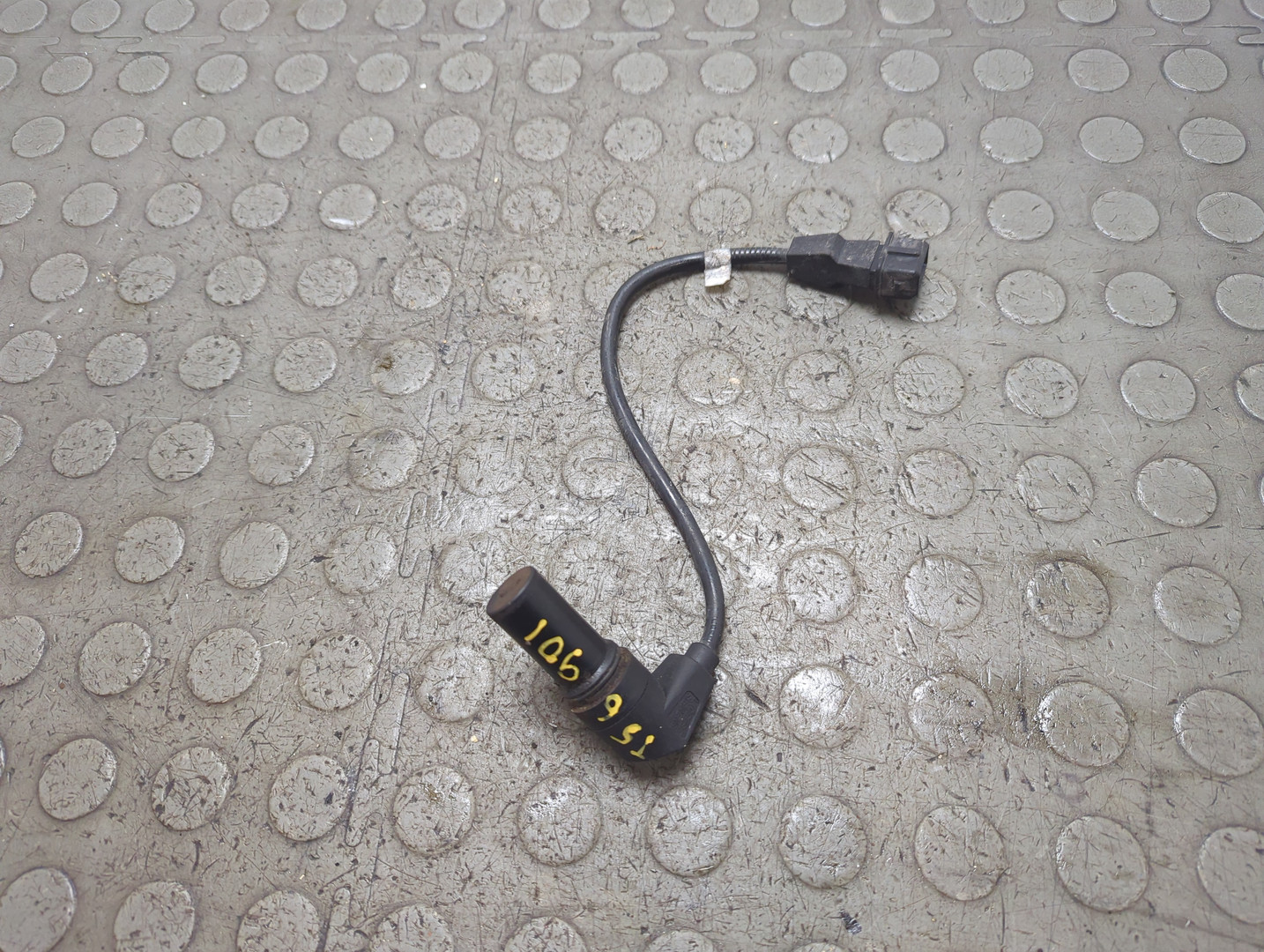 Датчик положения коленвала