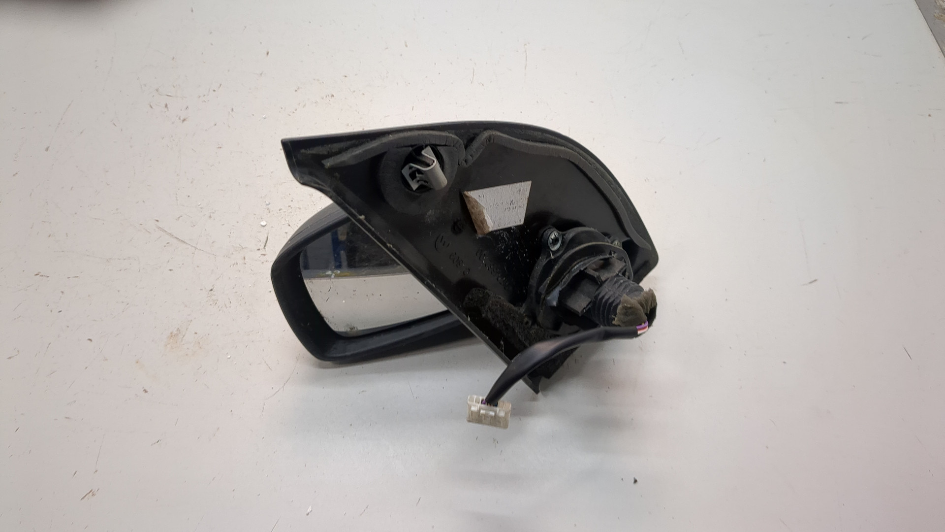 Зеркало левое электрическое