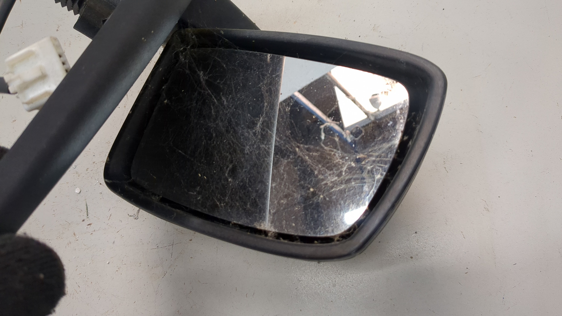 Зеркало левое электрическое