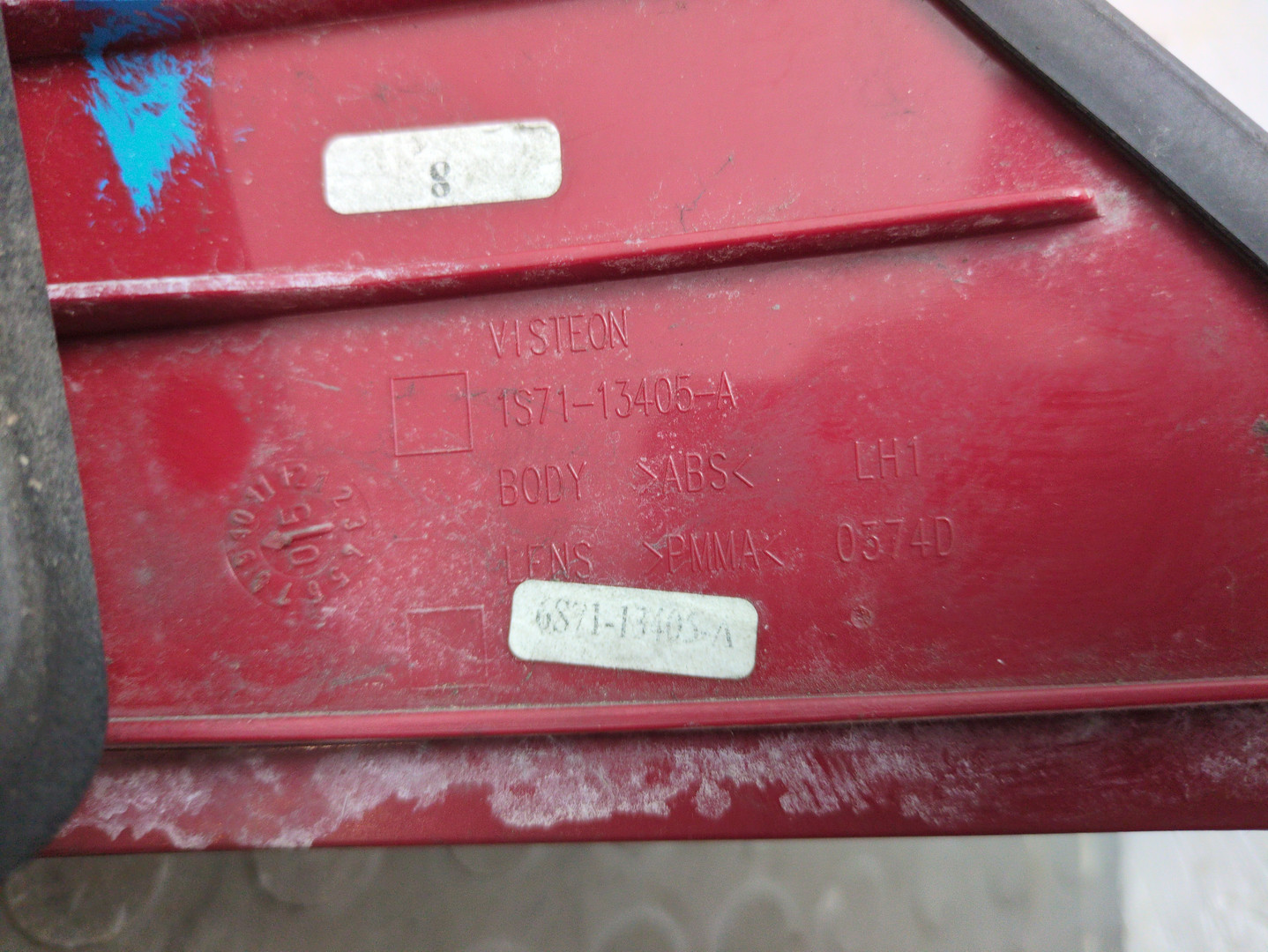 Фонарь задний левый