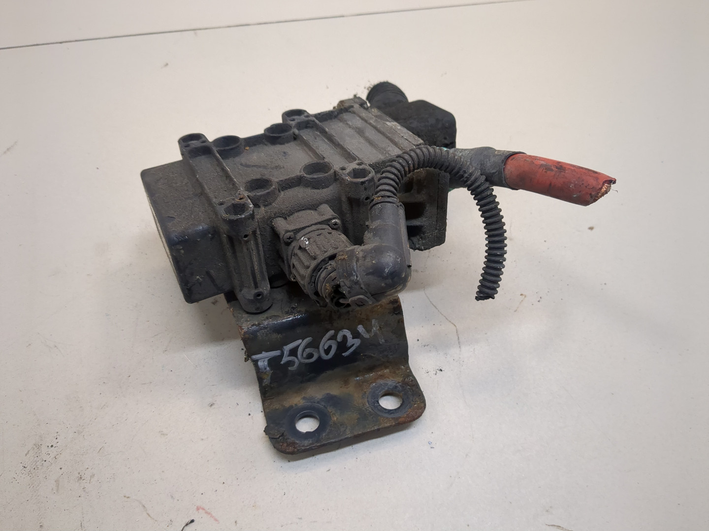 Выключатель массы