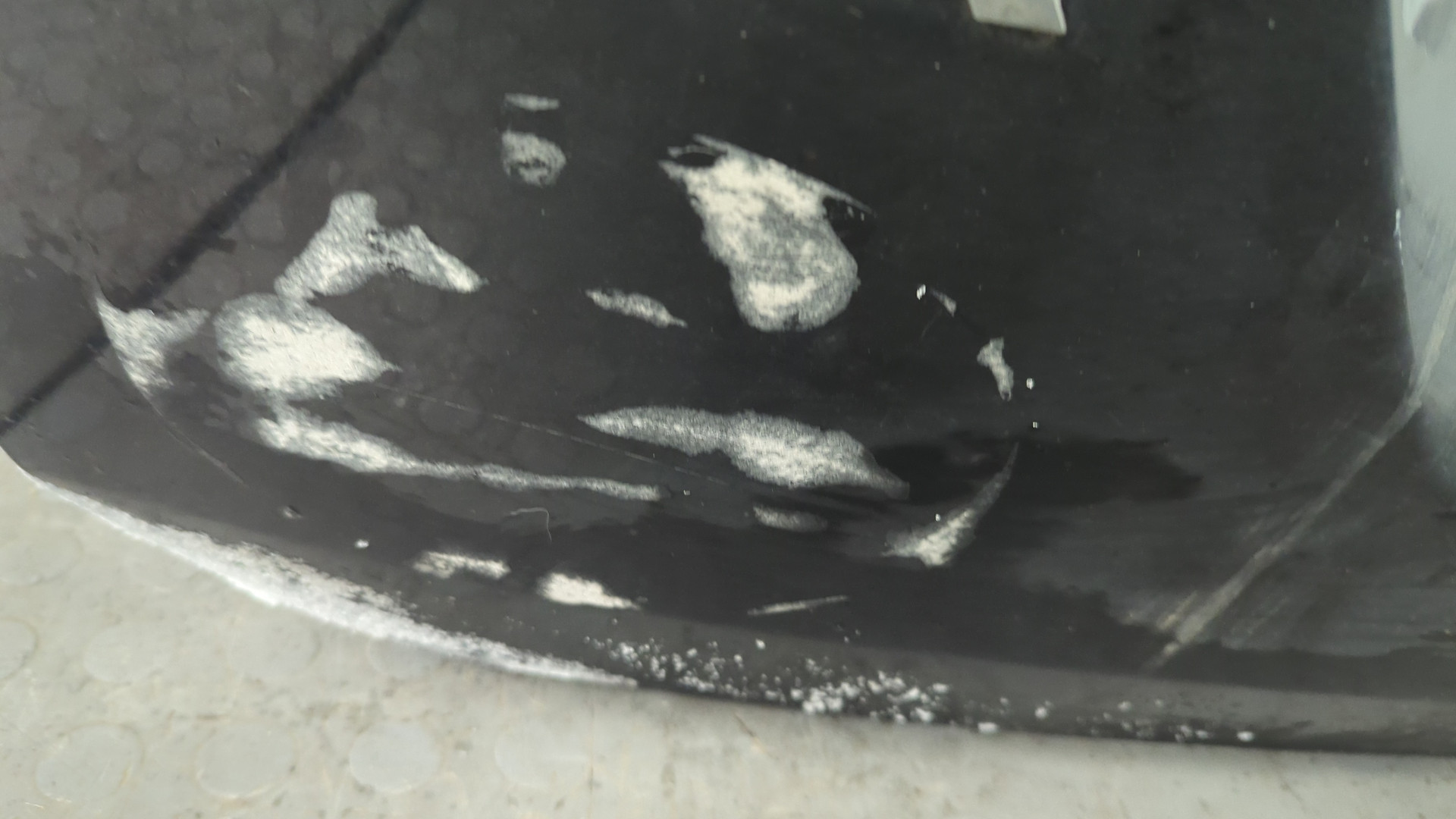 Дверь багажника