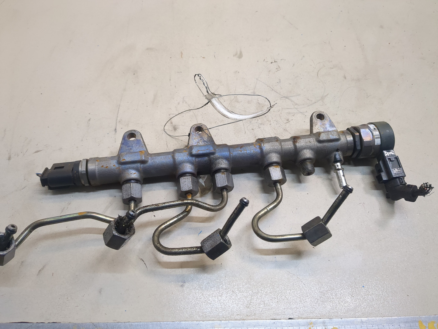 Рейка топливная (рампа)