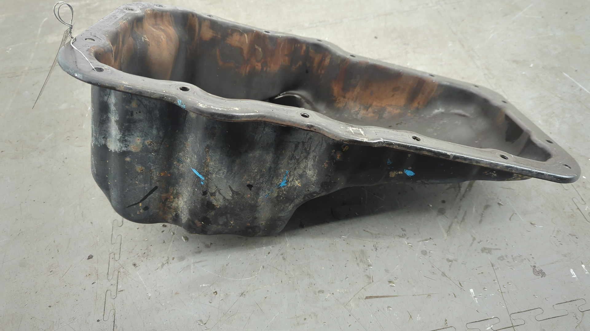 Поддон масляный двигателя (картер)