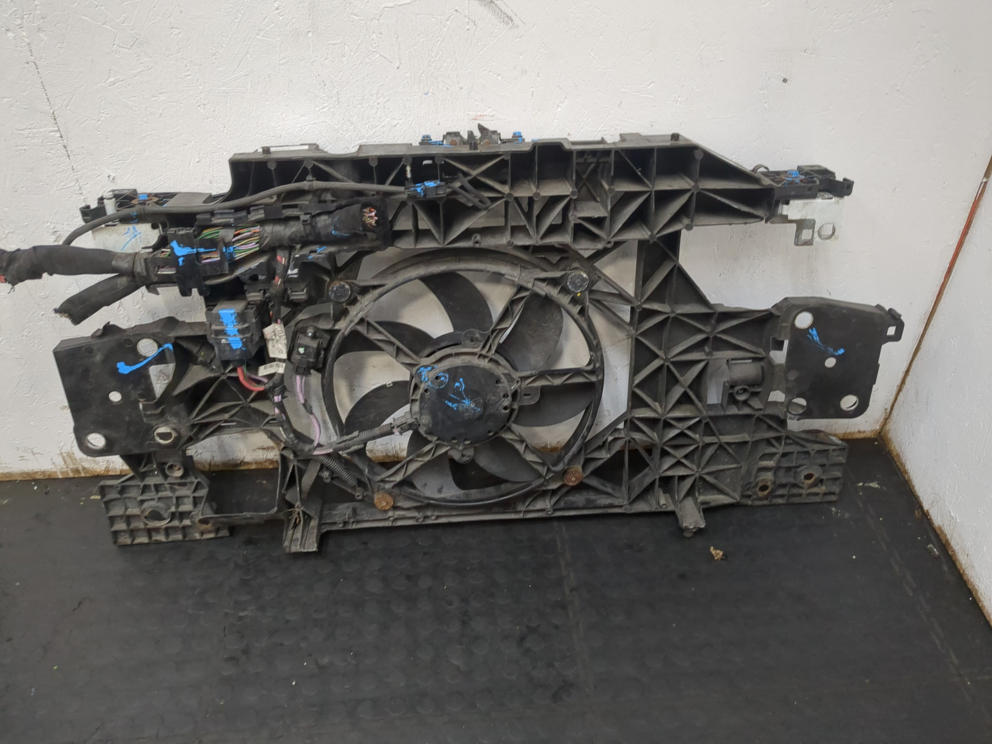 Панель передняя (телевизор)