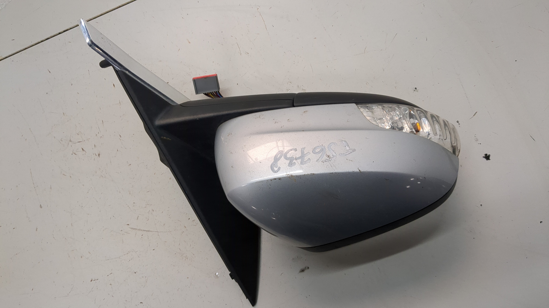 Зеркало правое электрическое