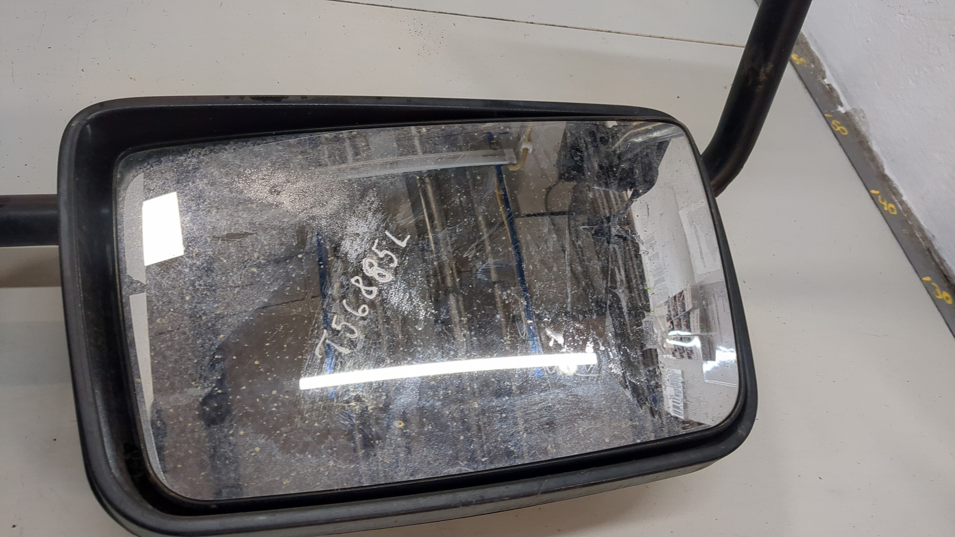 Зеркало левое электрическое