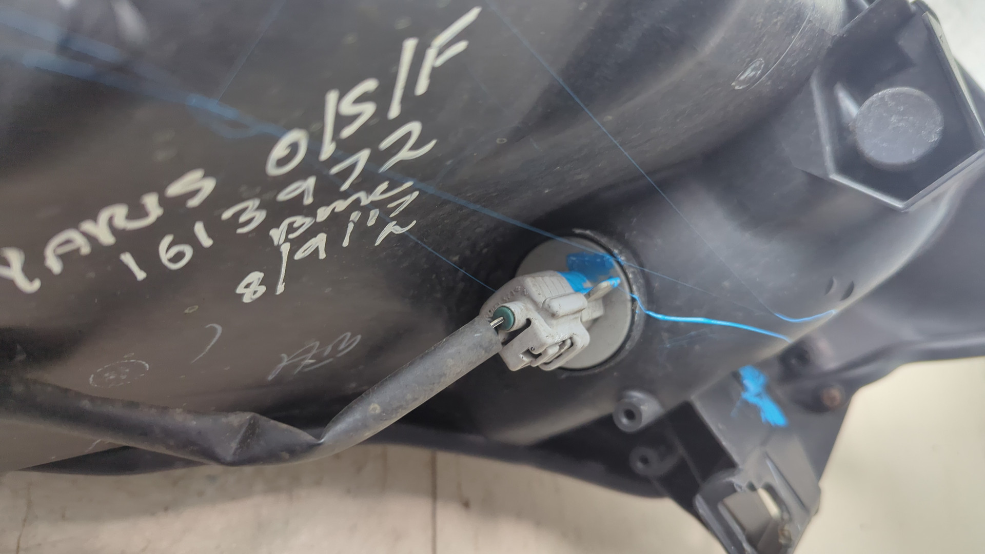 Фара правая