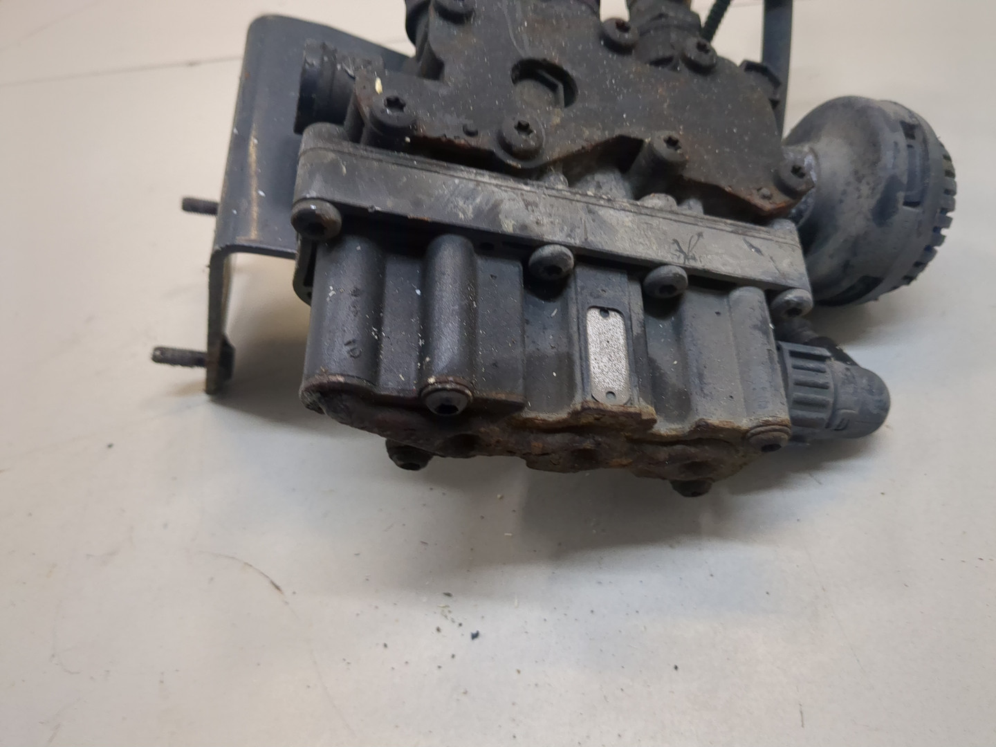 Кран уровня пола