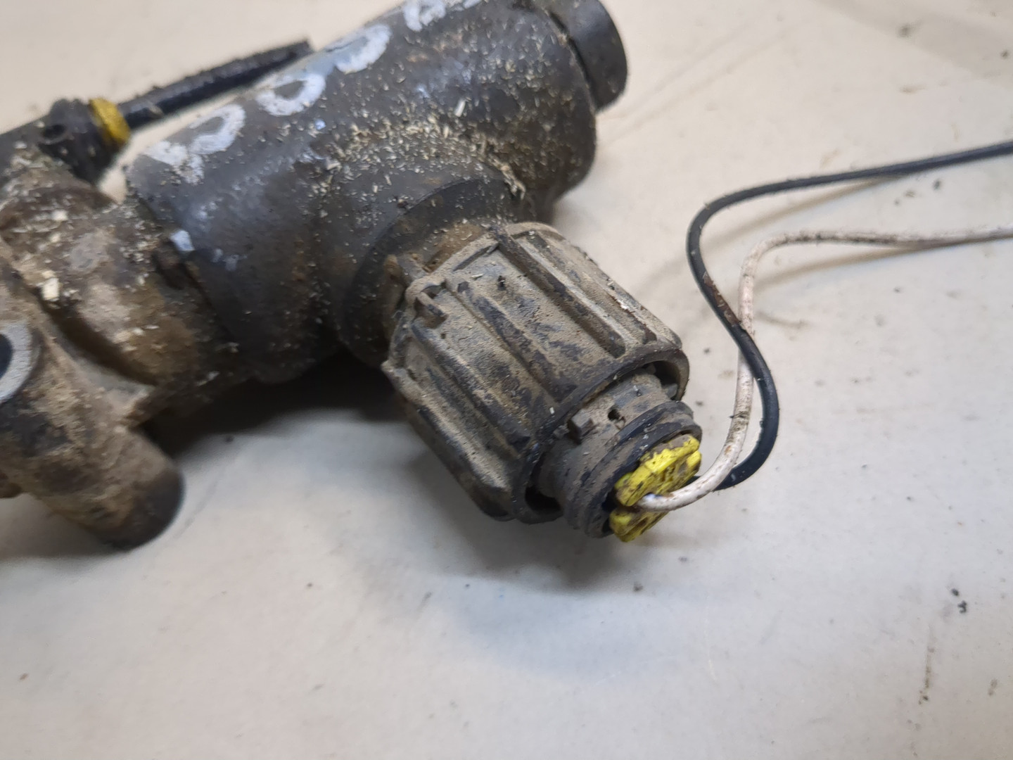 Клапан электромагнитный