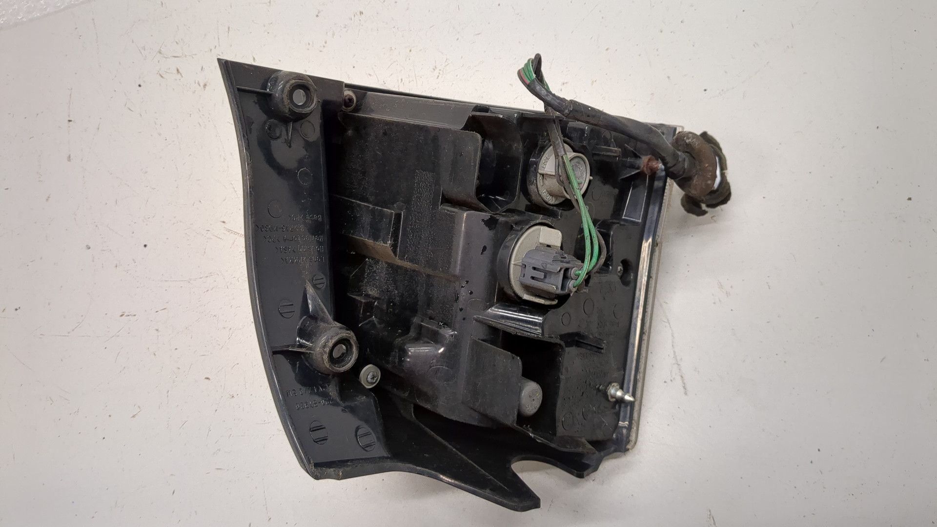 Фонарь задний правый