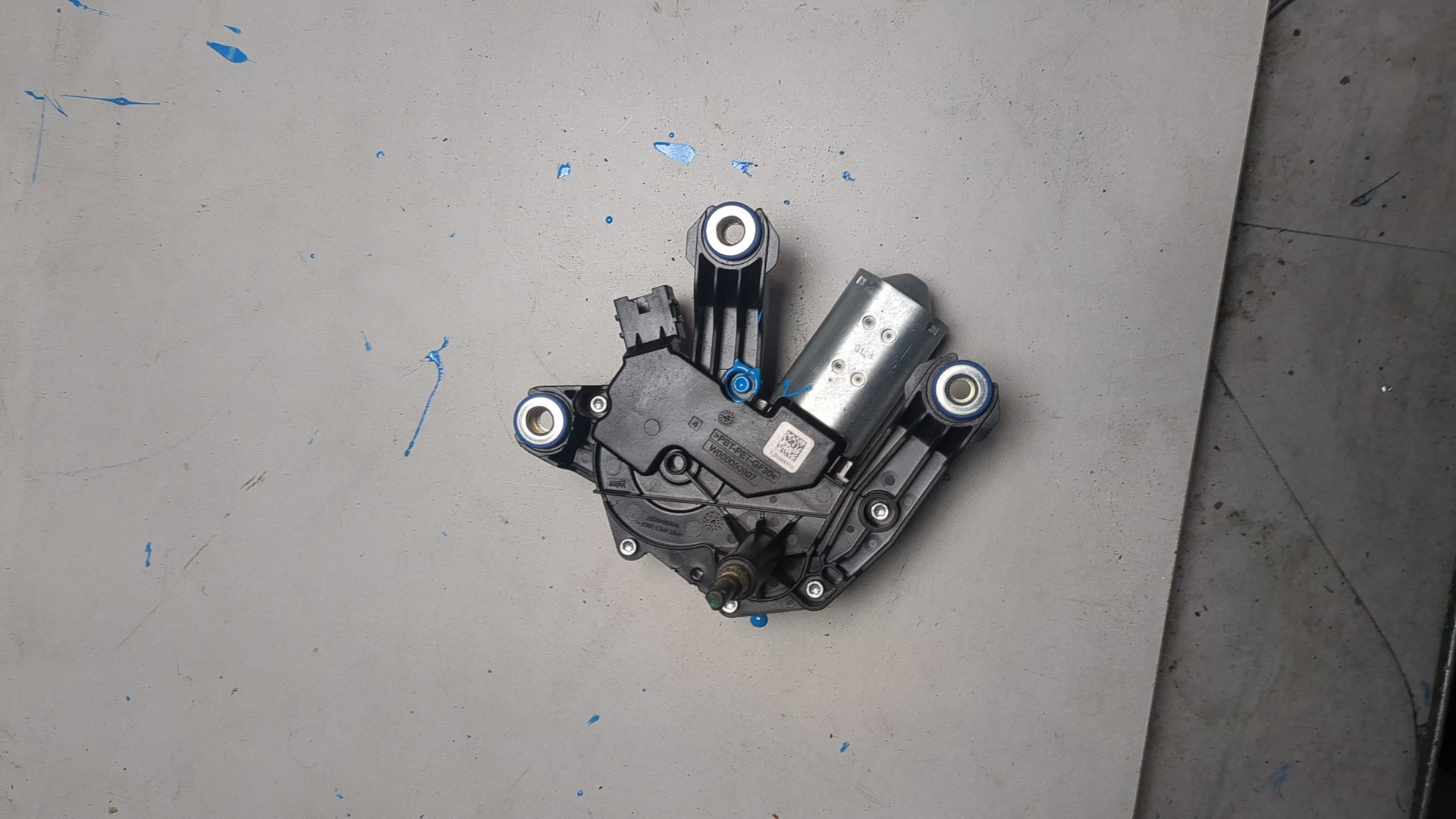 Моторчик стеклоочистителя задний