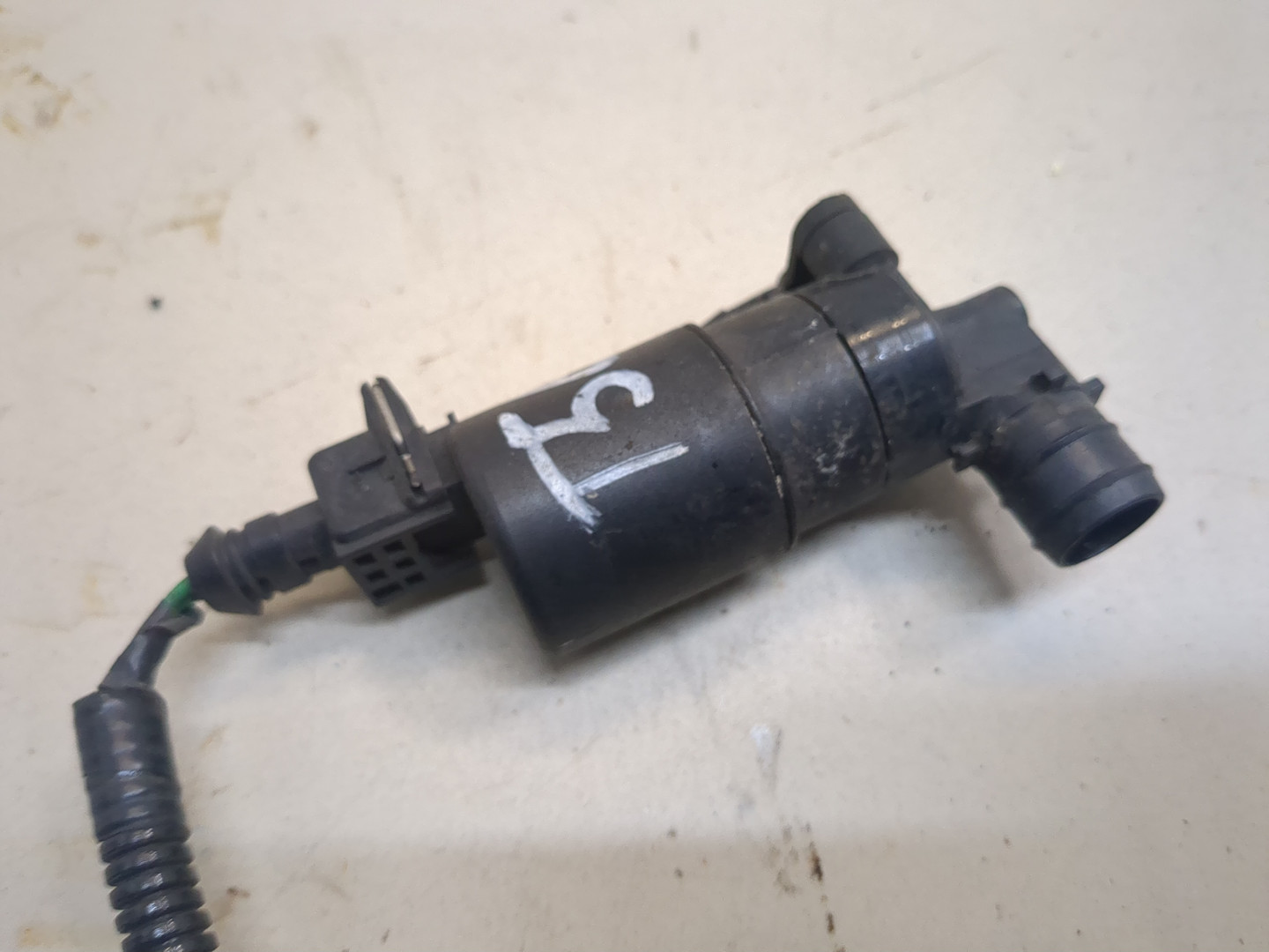 Насос омывателя