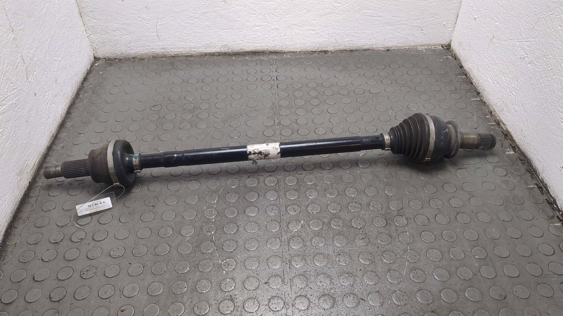 Полуось задняя правая