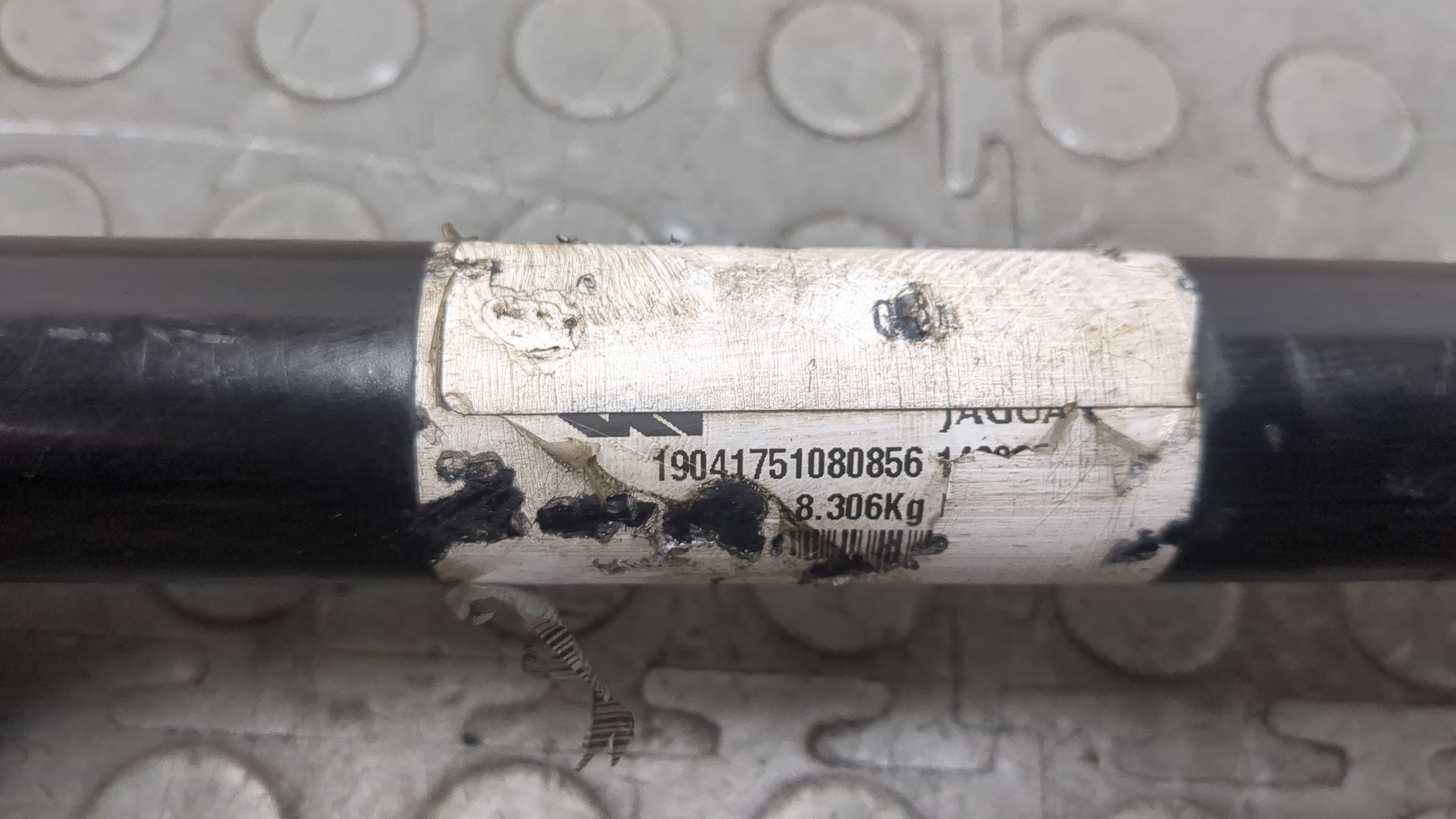 Полуось задняя правая