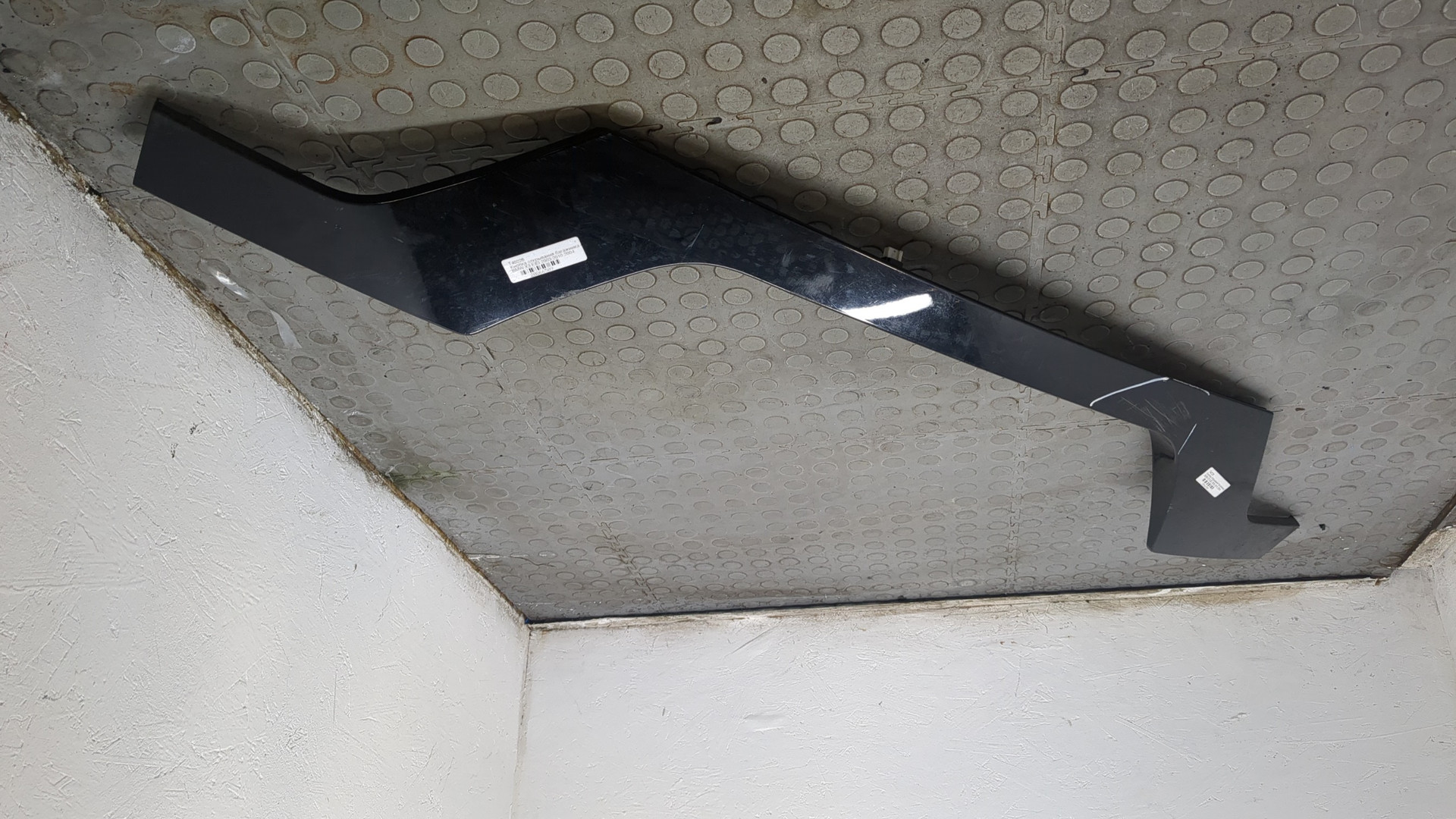 Фонарь подсветки номера