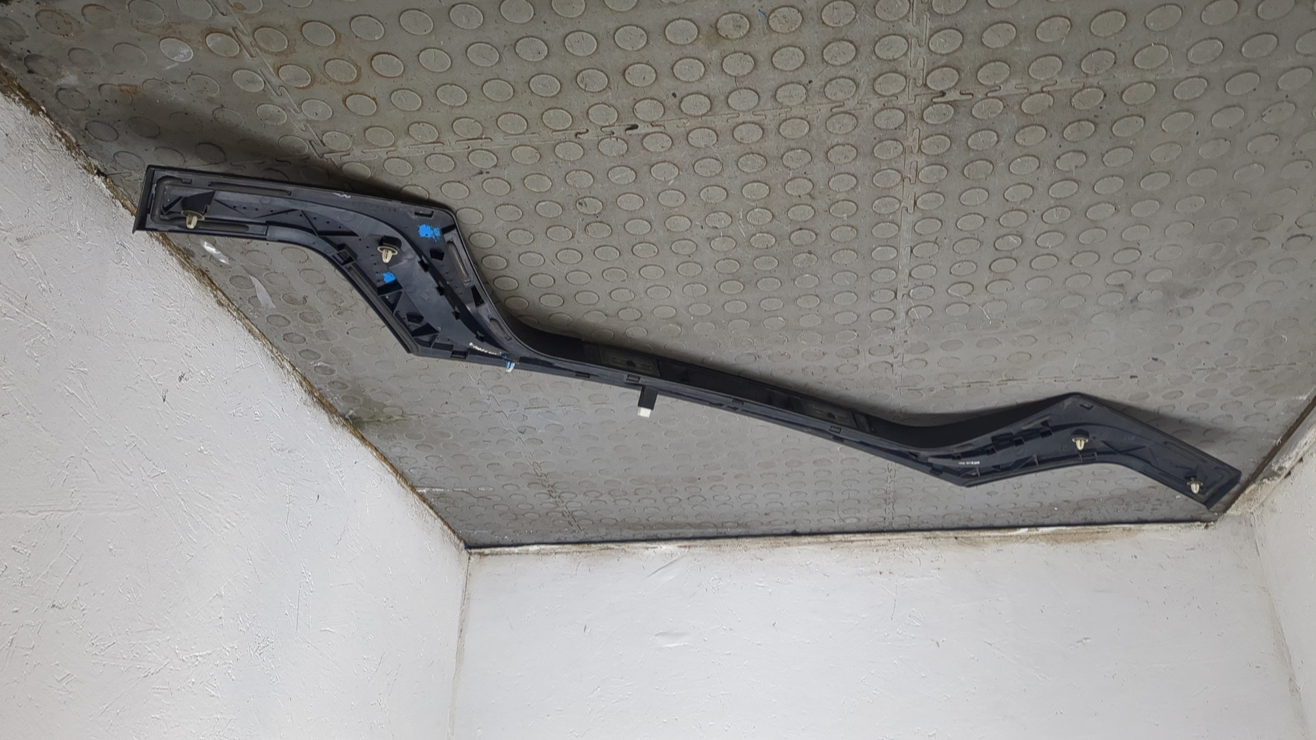 Фонарь подсветки номера