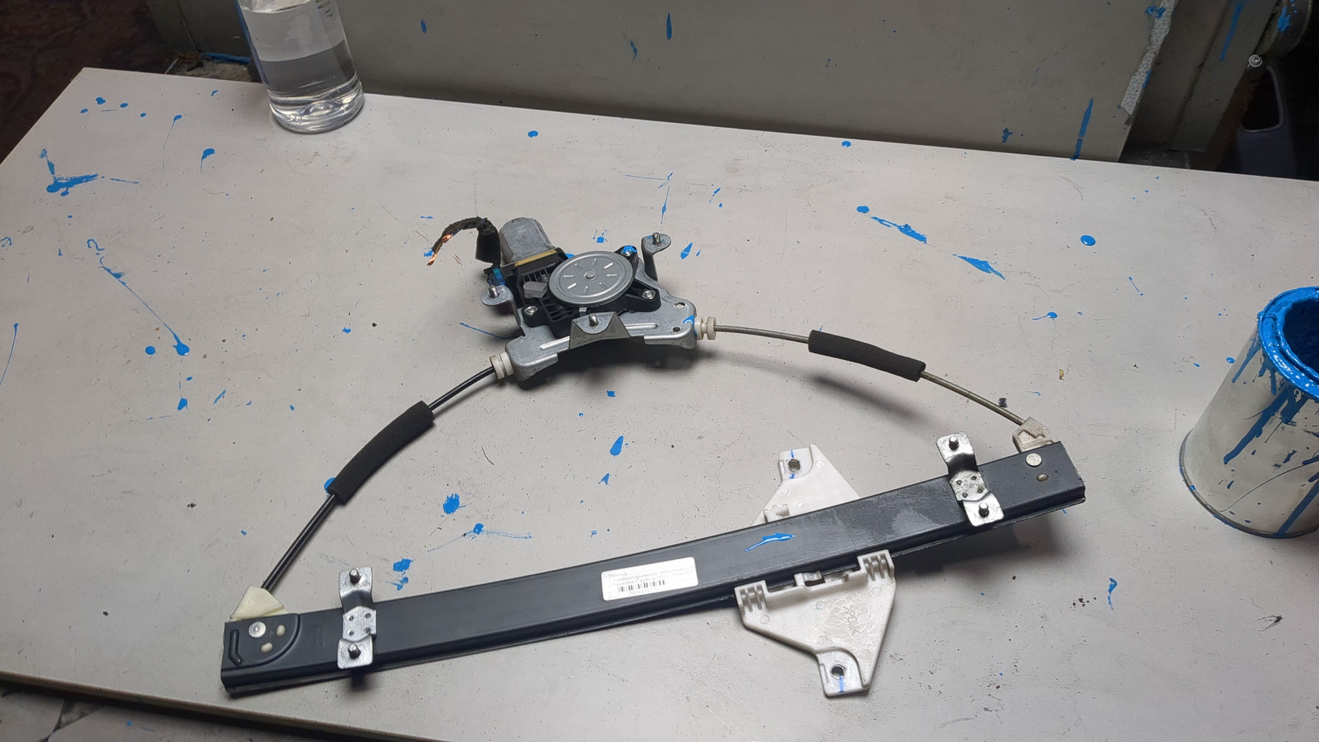 Стеклоподъемник электр. передний левый