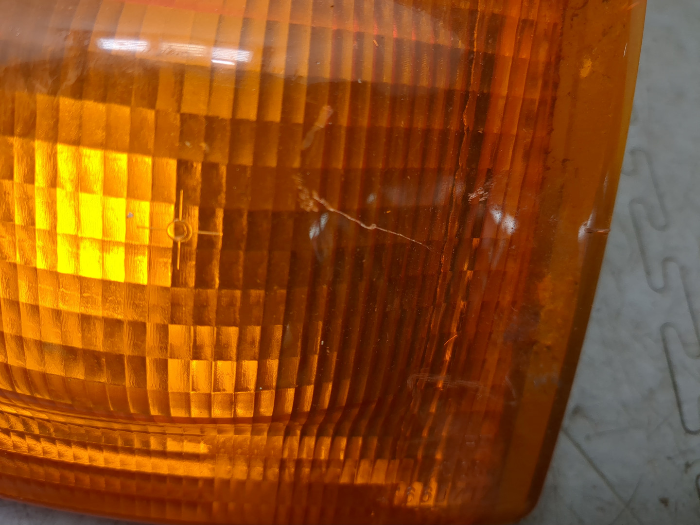 Повторитель на крыло правый