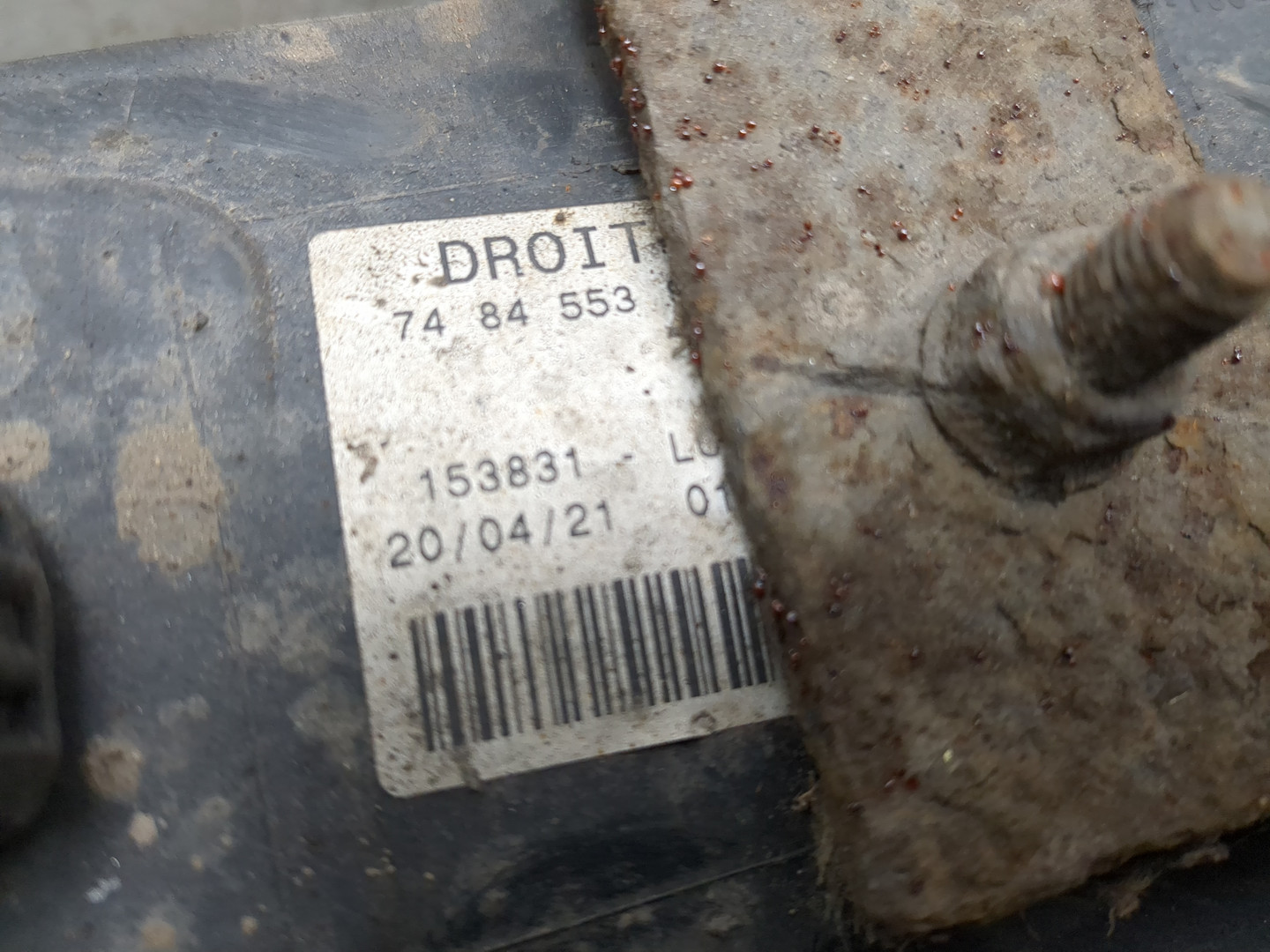 Фонарь задний правый