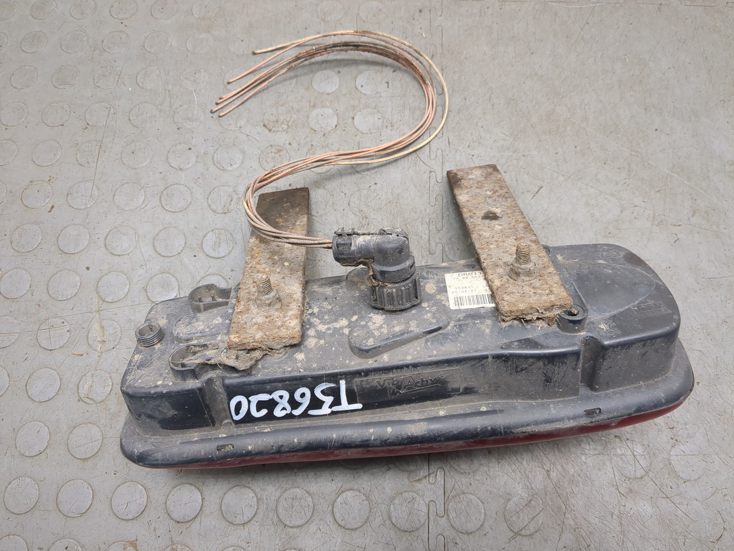 Фонарь задний правый