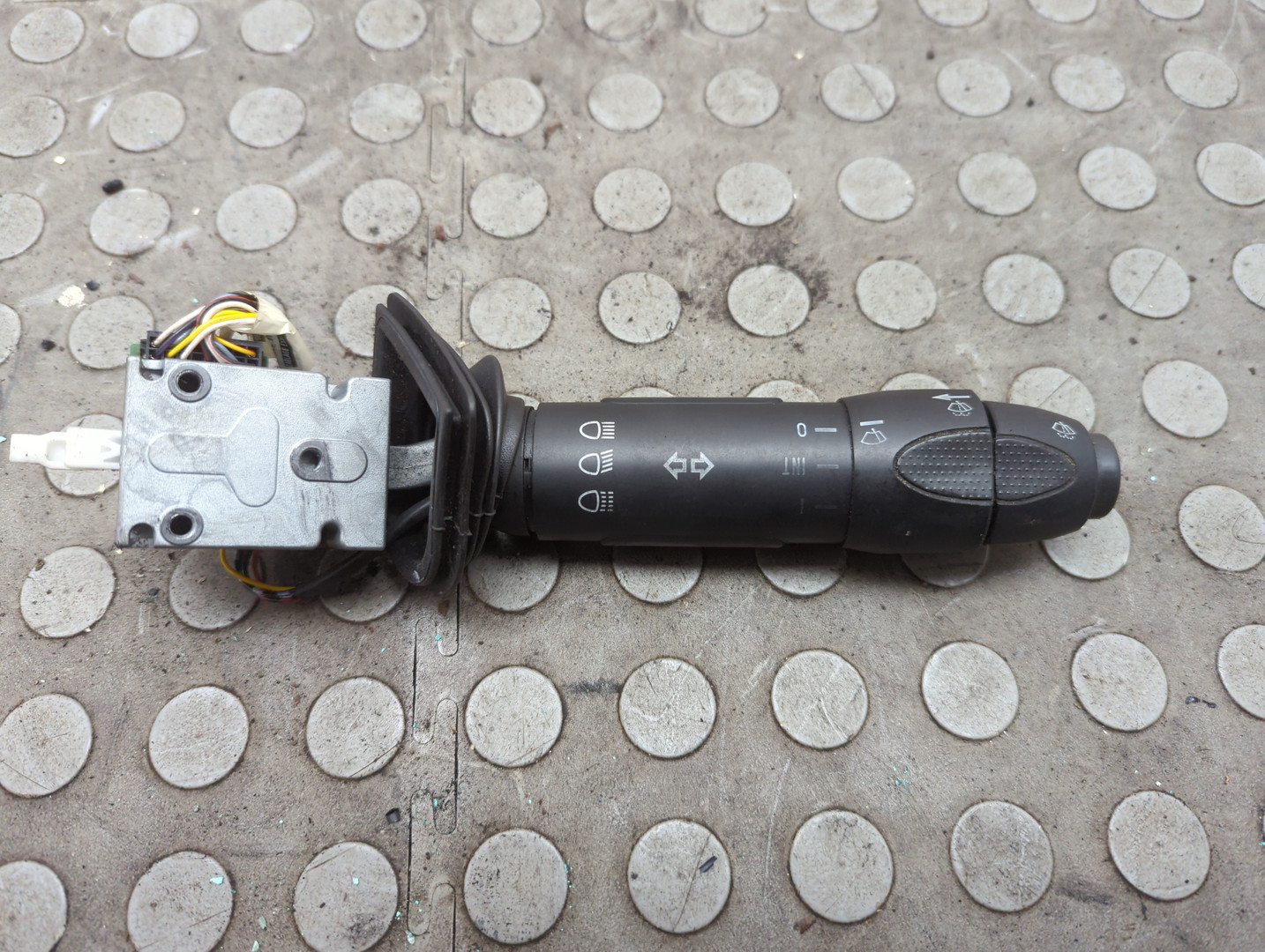 Переключатель подрулевой