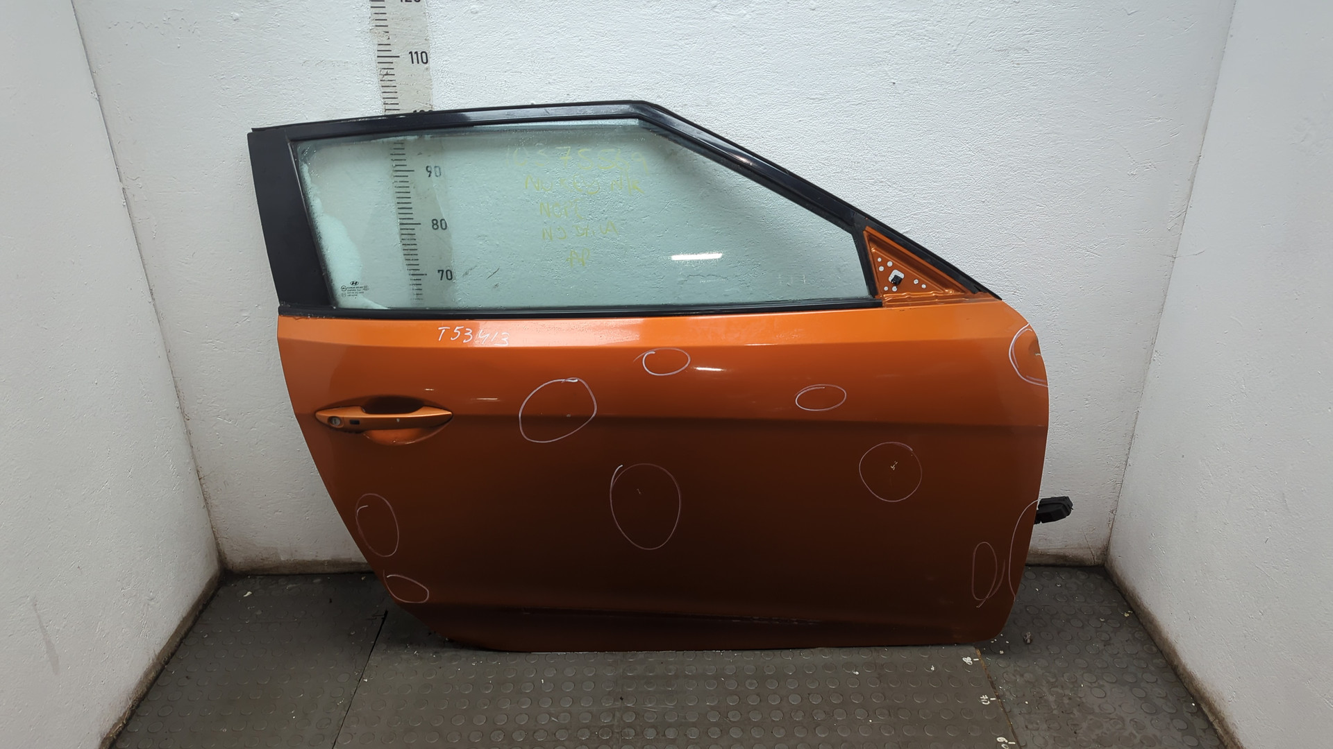 Дверь передняя правая