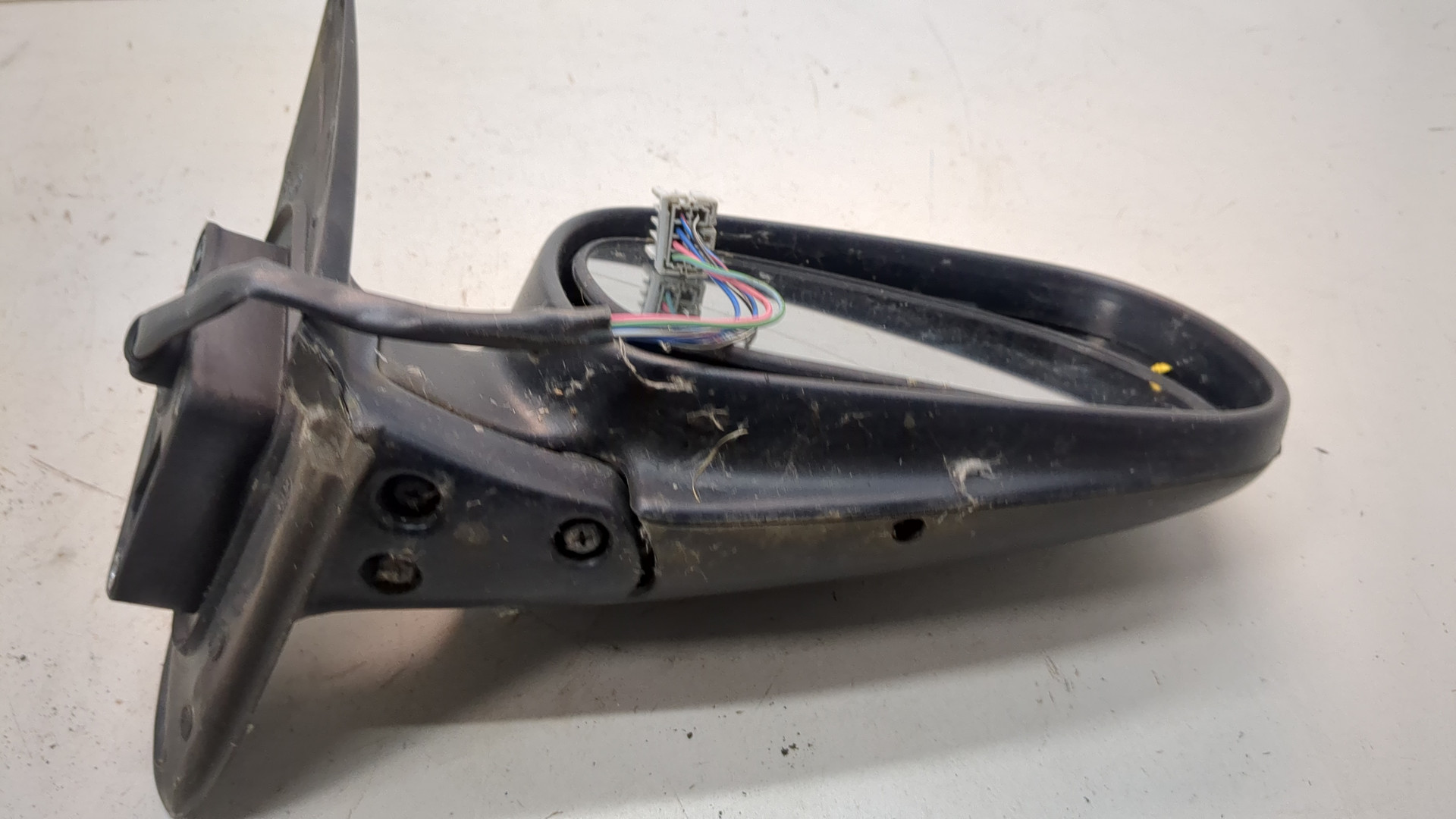 Зеркало правое электрическое