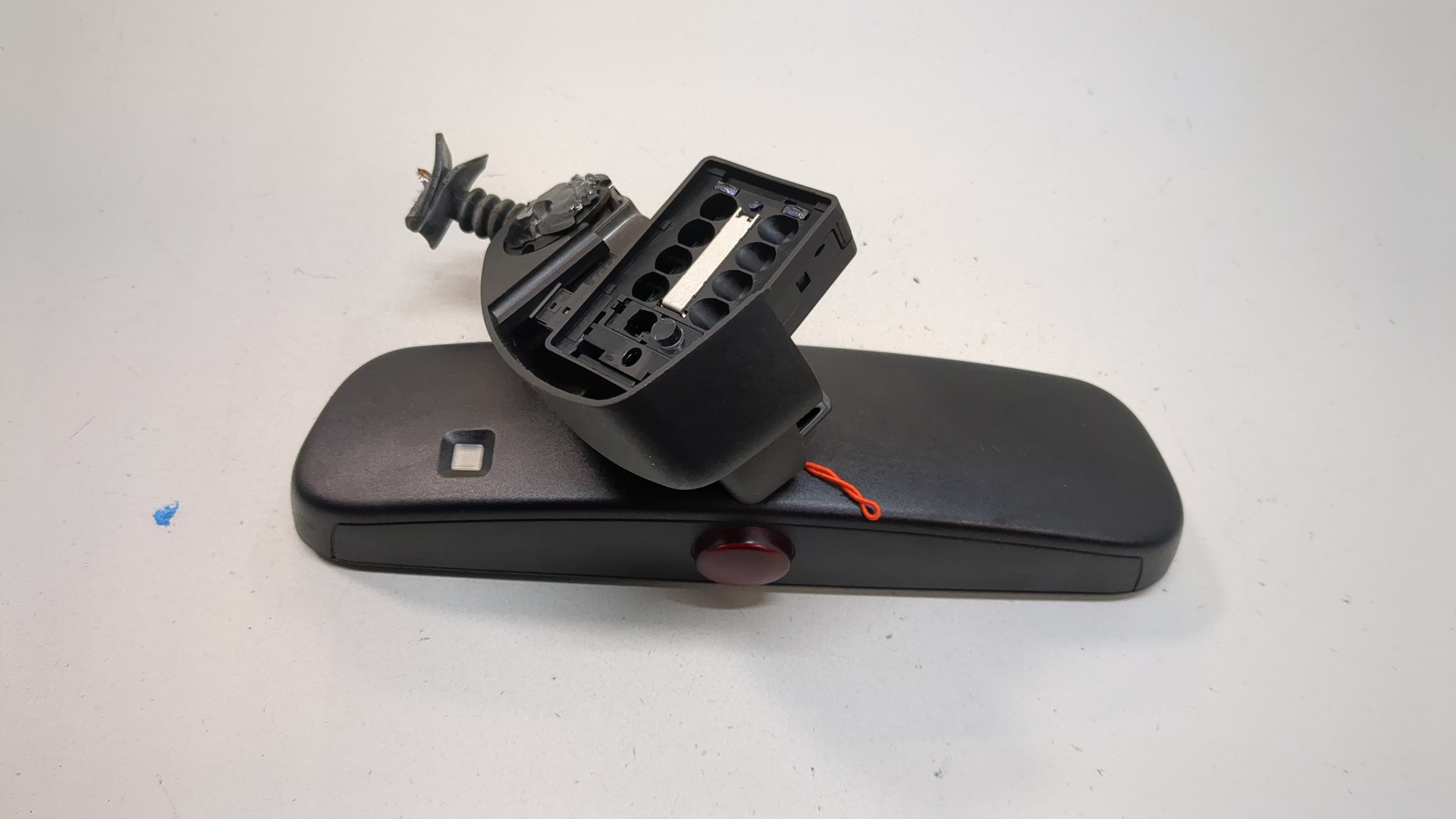 Зеркало заднего вида