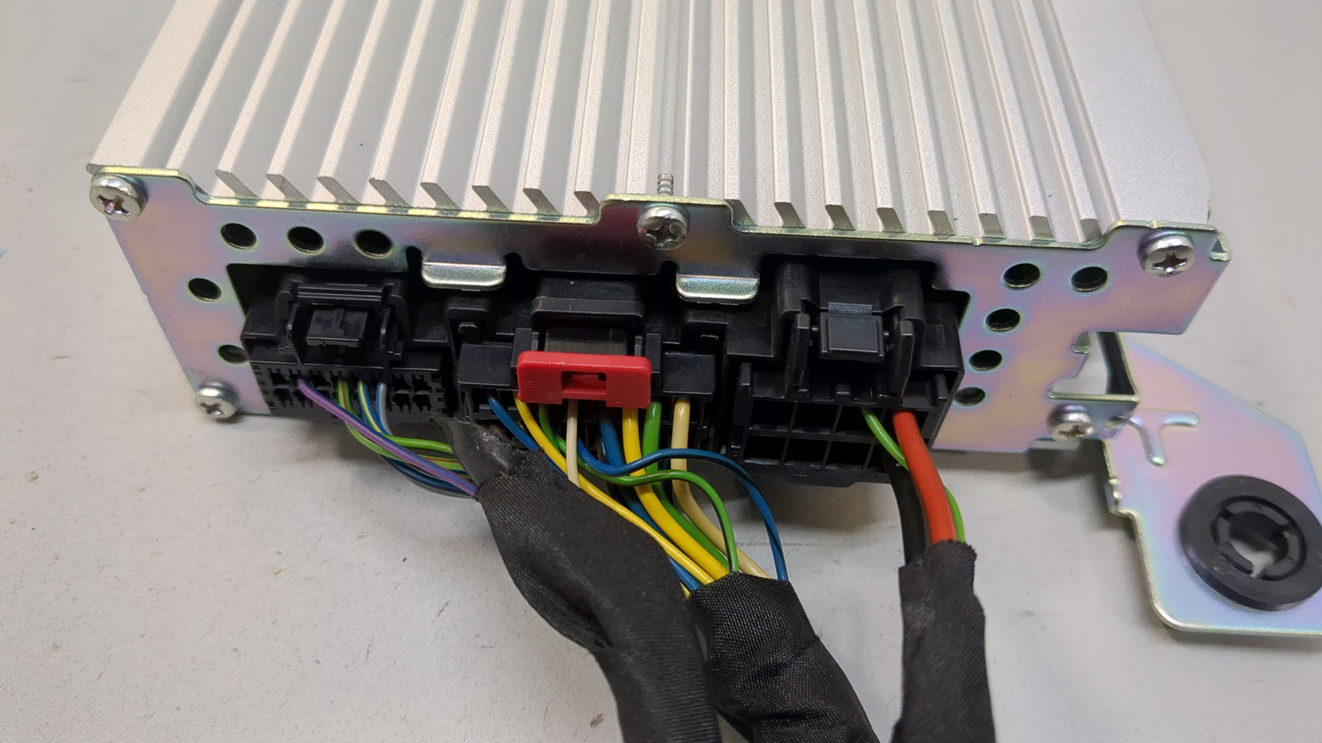 Усилитель акустической системы