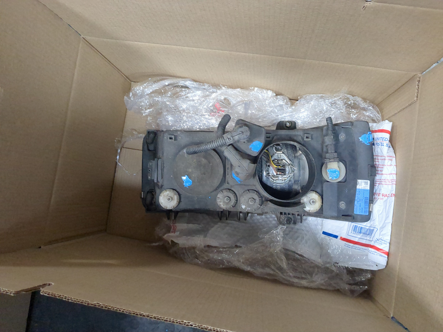 Фара правая