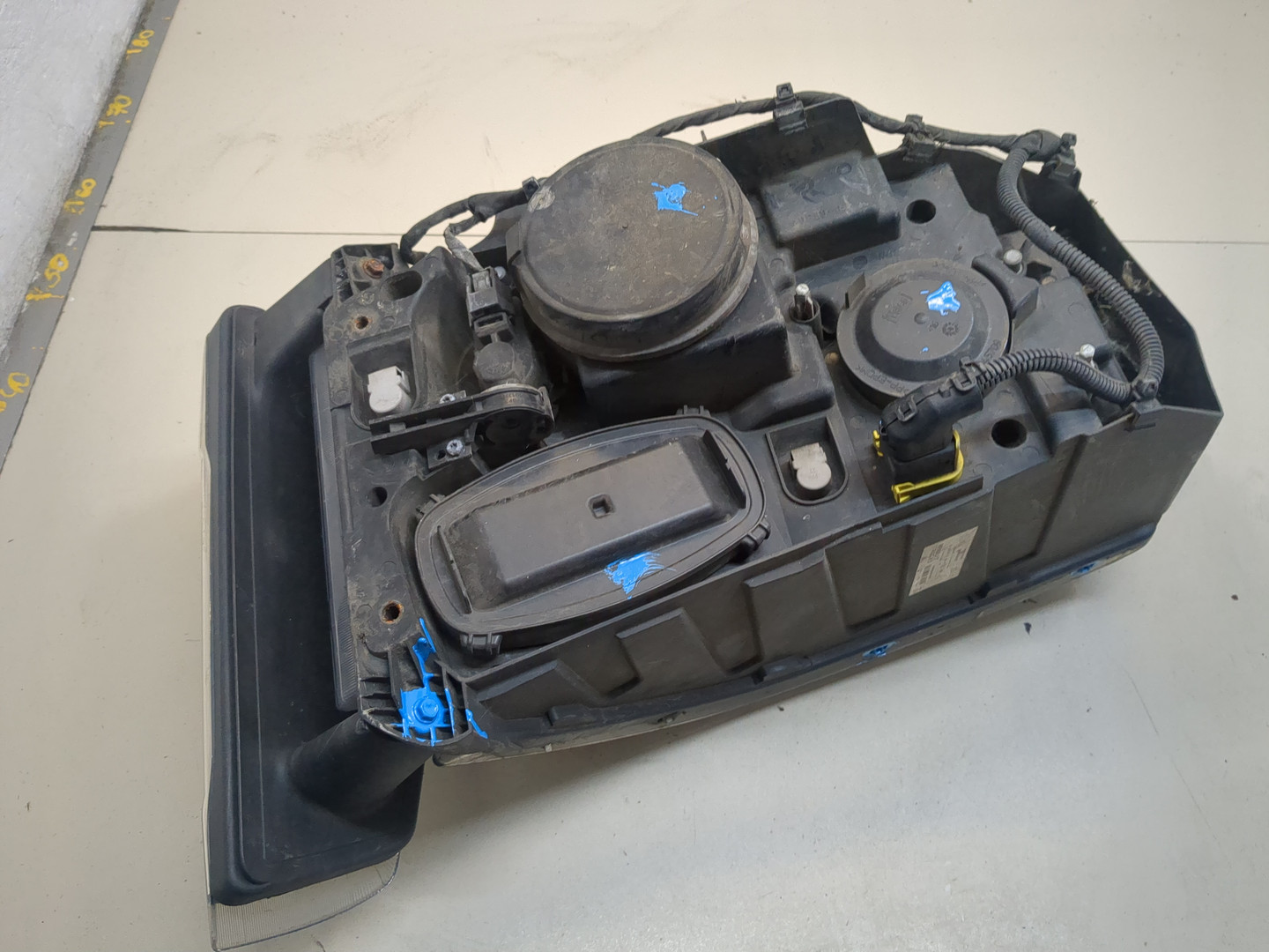 Фара правая