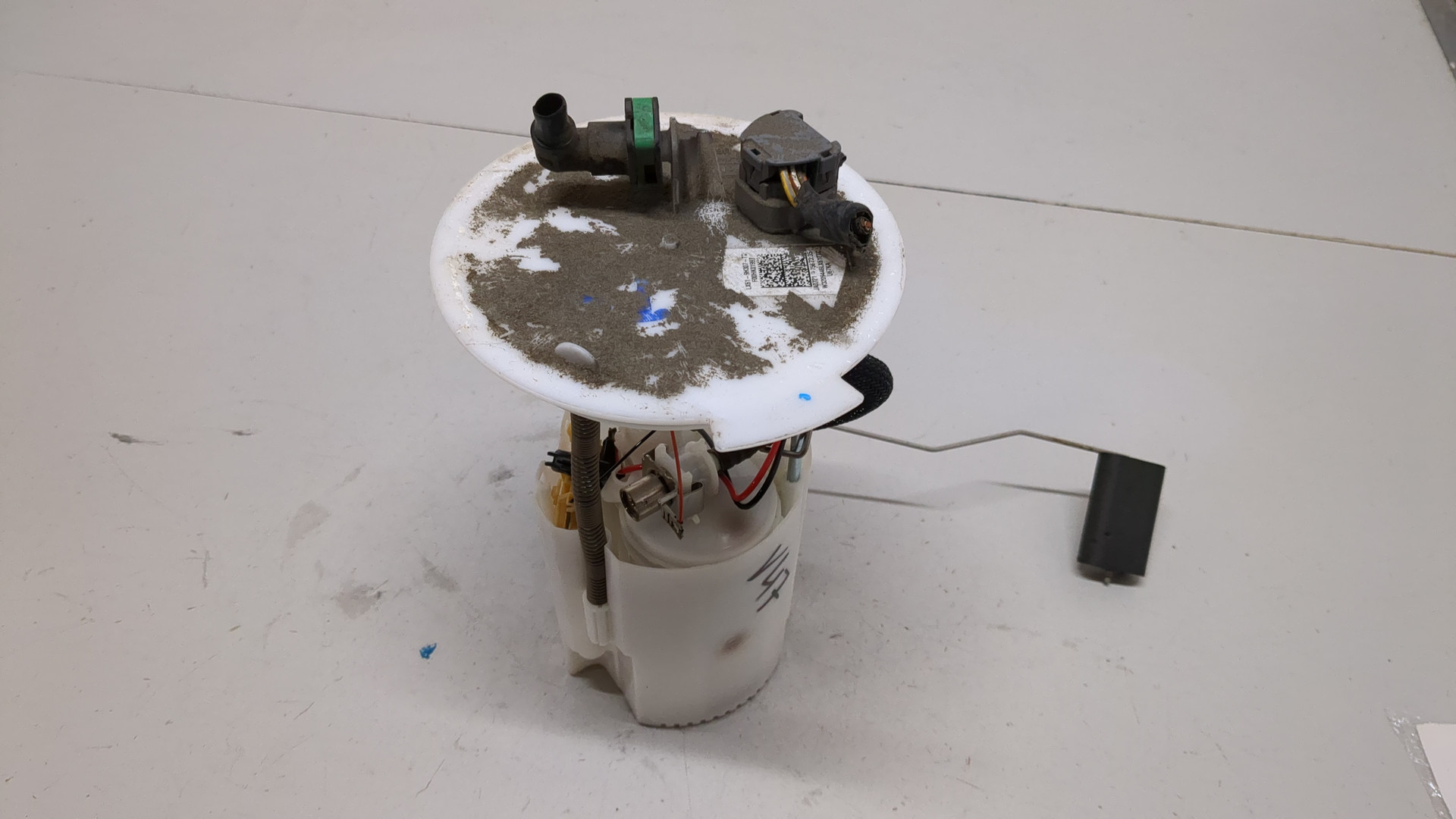 Насос топливный электрический