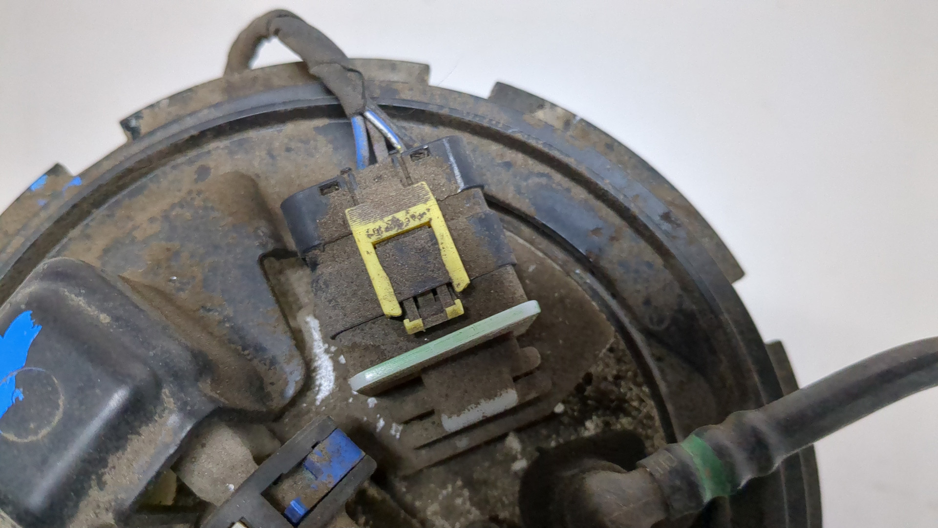 Насос топливный электрический