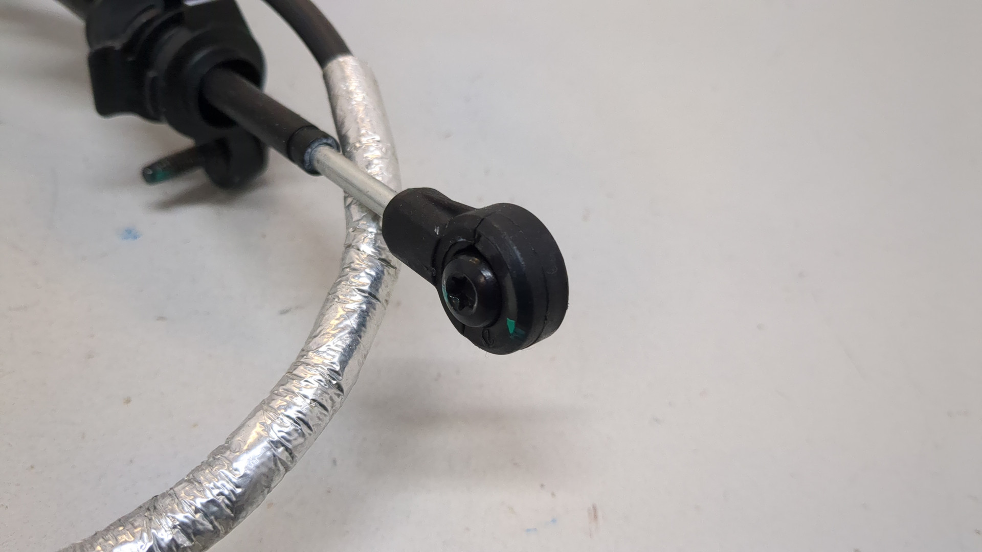 Трос КПП (выбора/переключения передач)