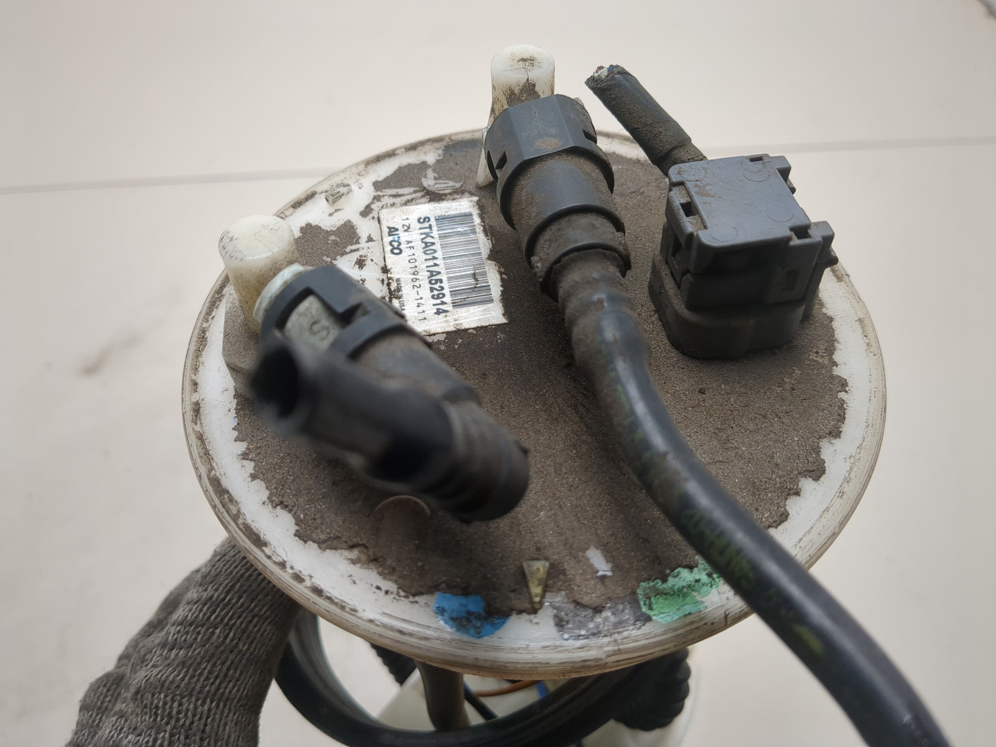 Насос топливный электрический