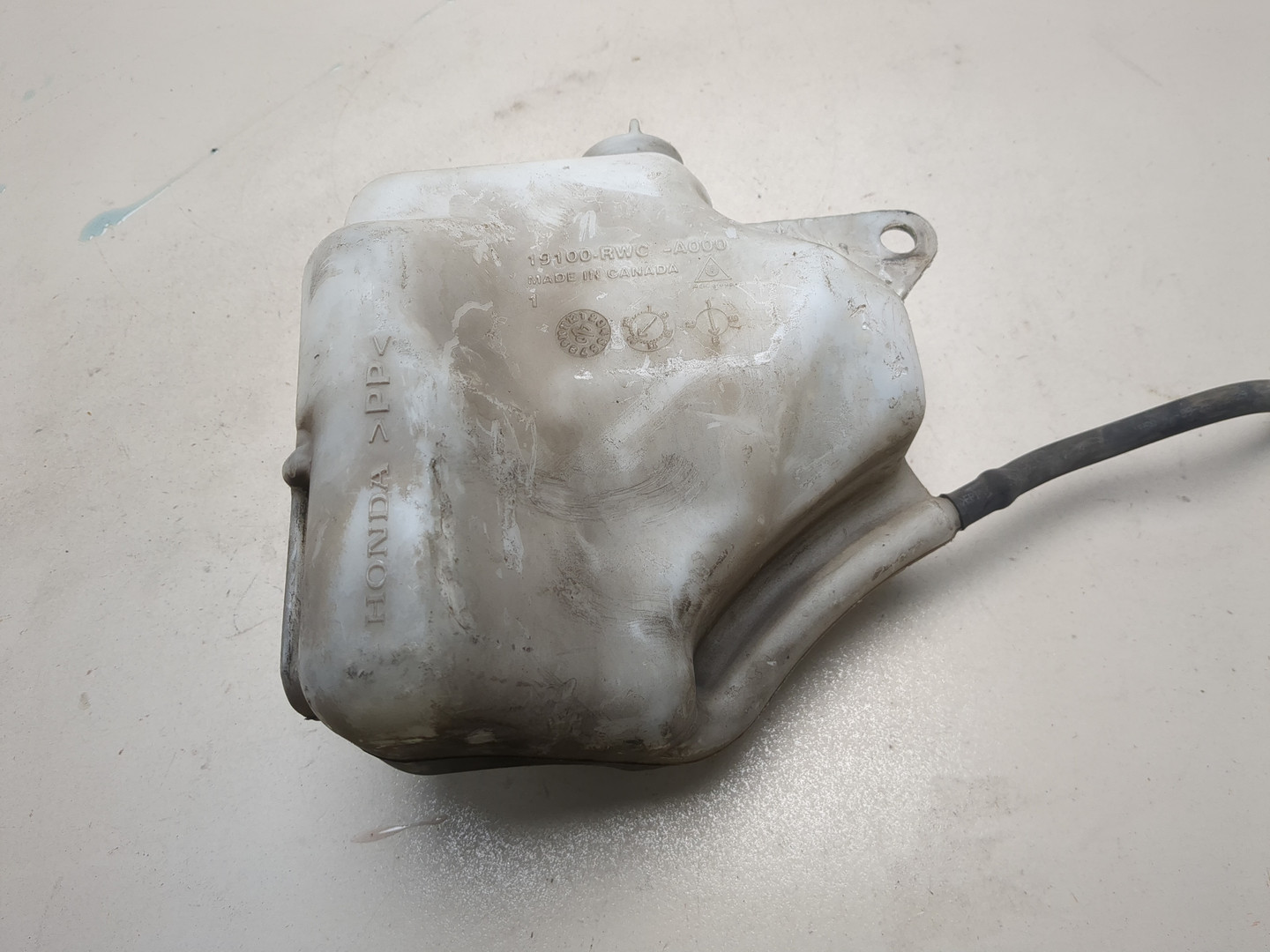 Бачок расширительный