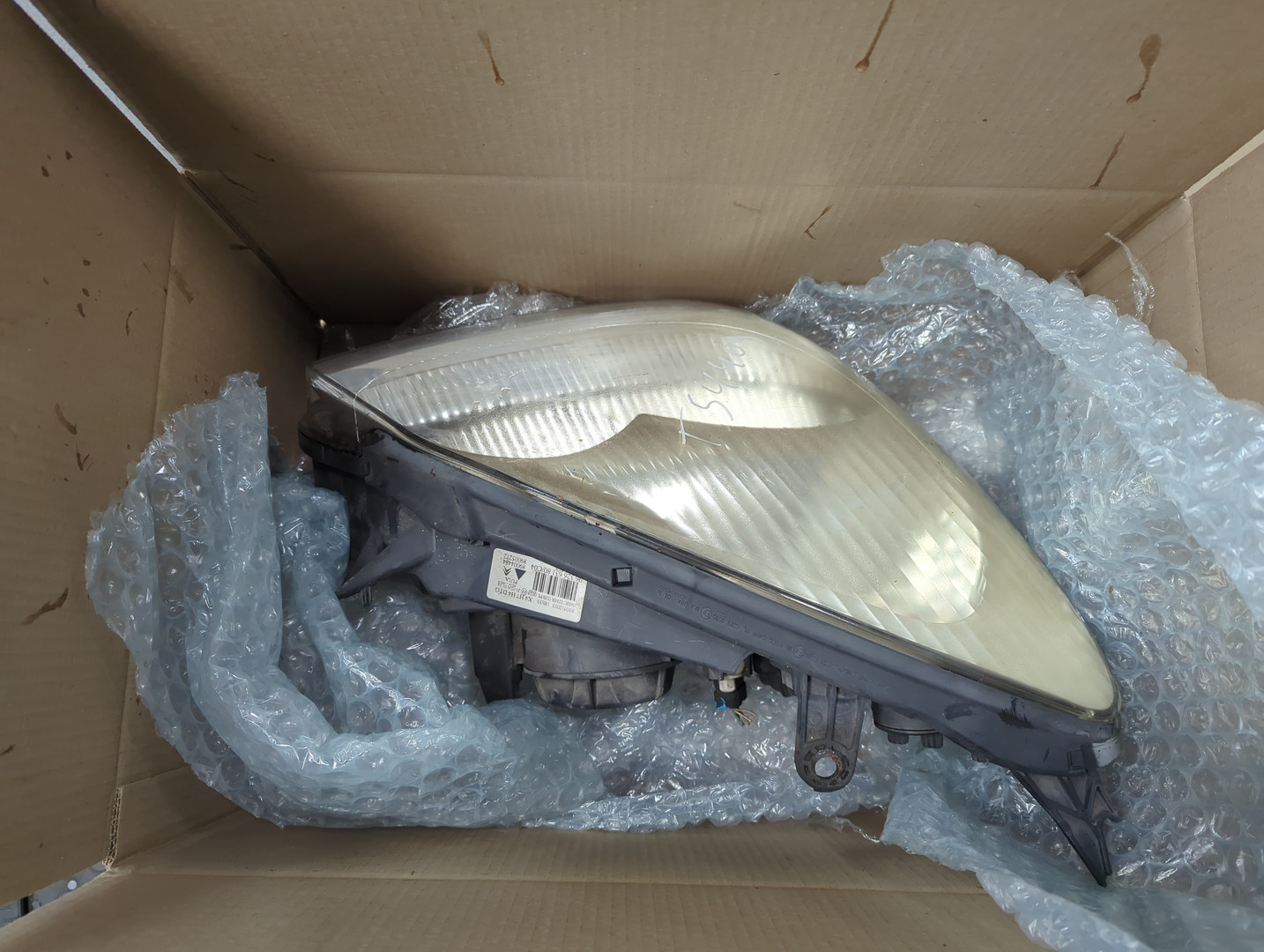 Фара правая