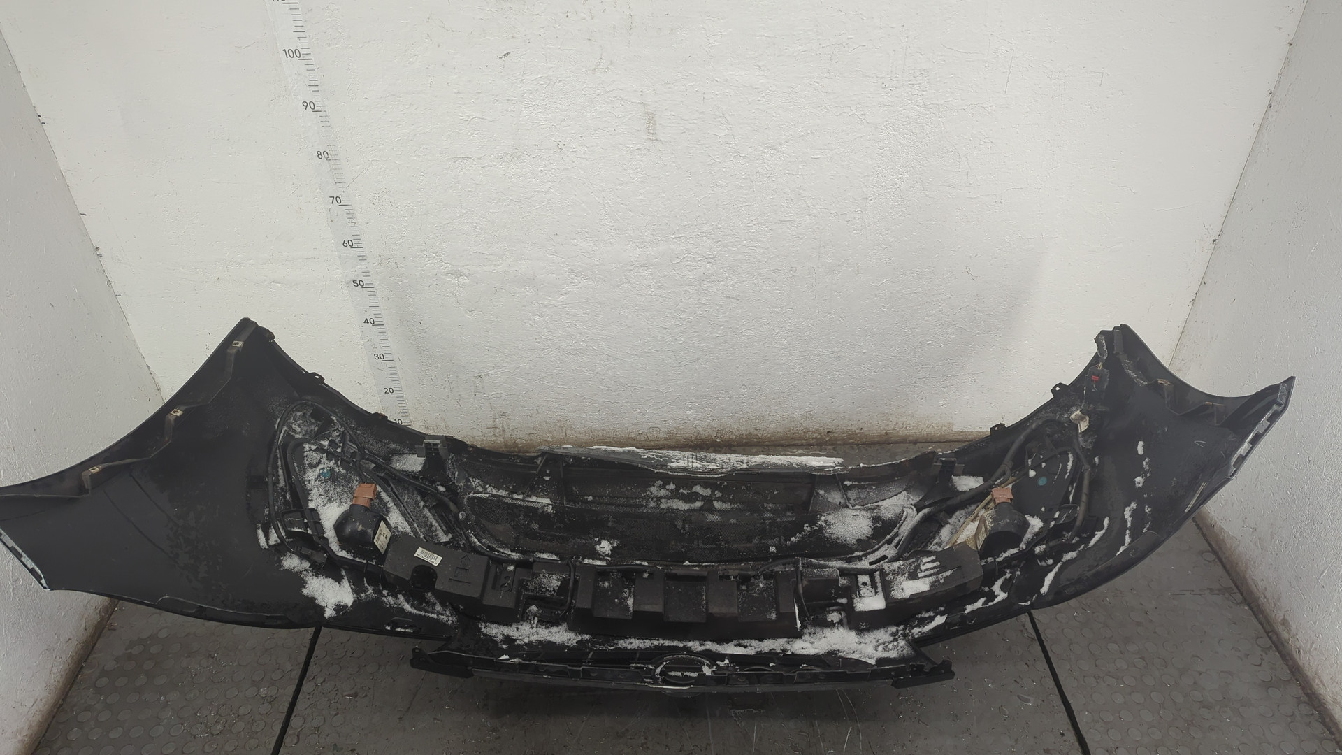 Бампер передний