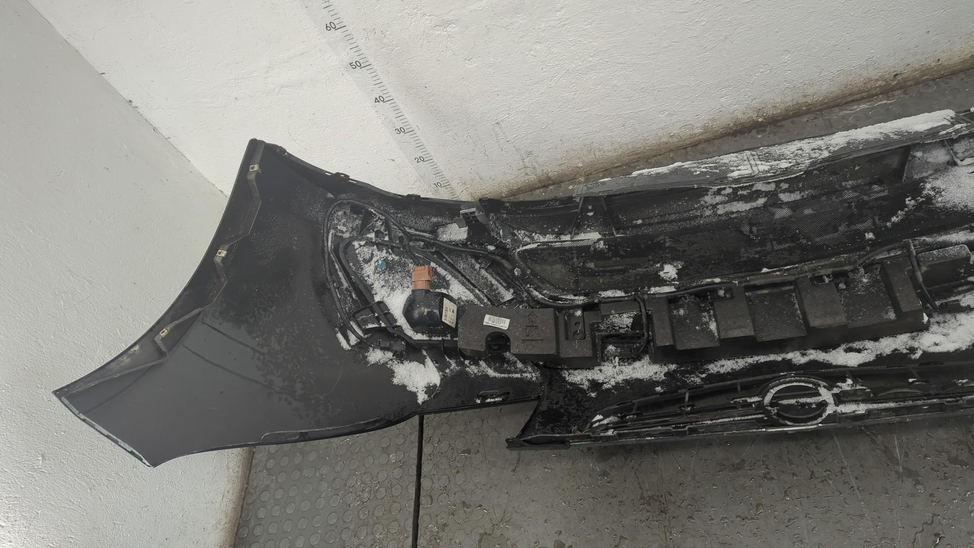 Бампер передний