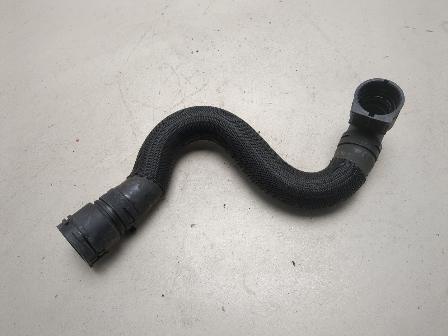 Шланг системы охлаждения