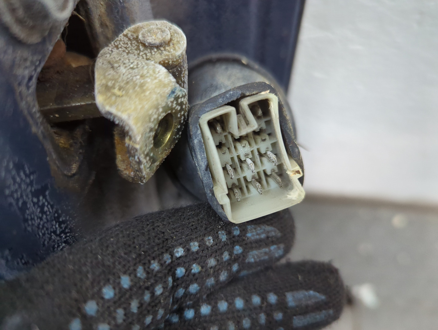 Дверь задняя левая