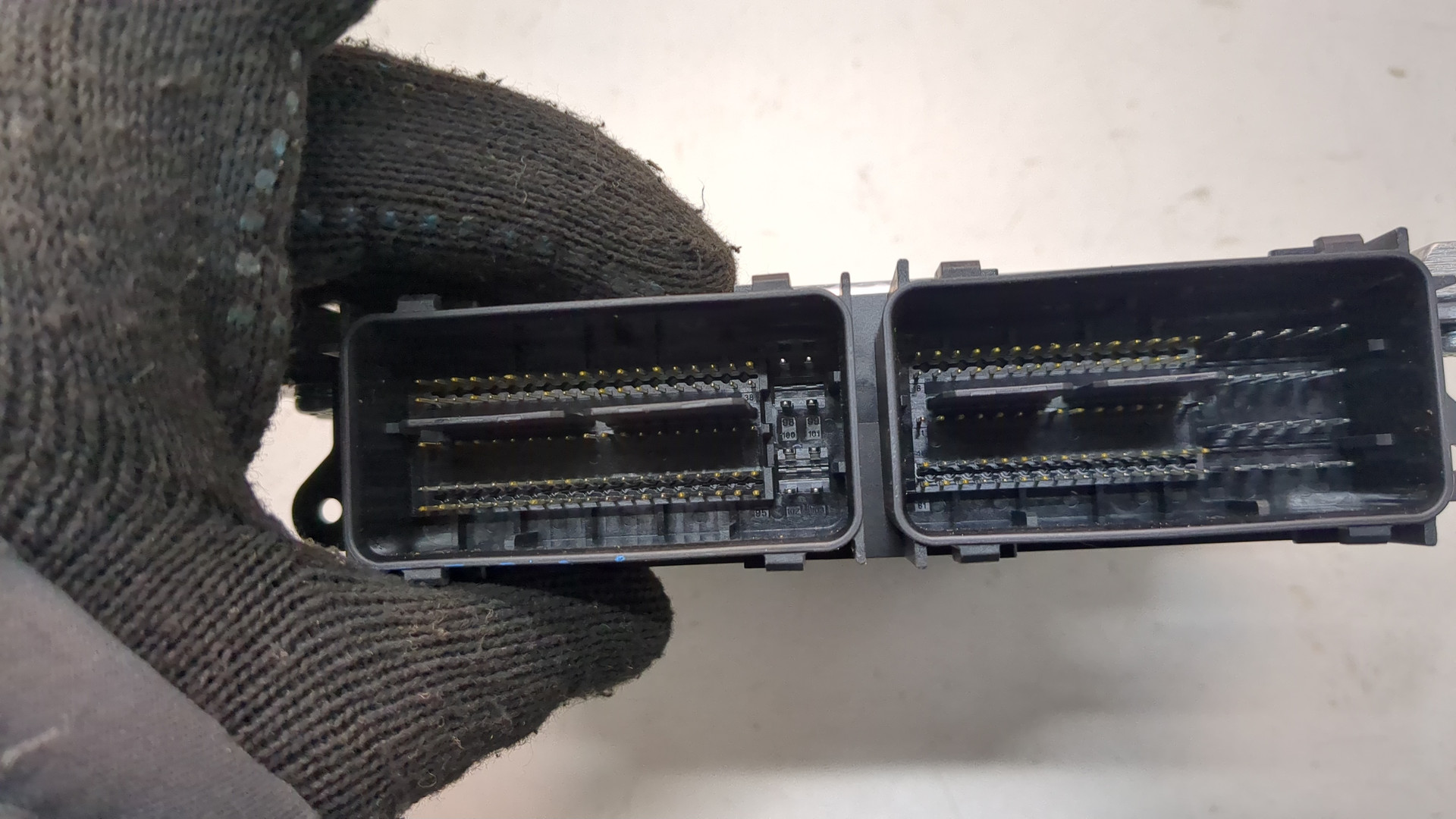 Блок управления двигателем