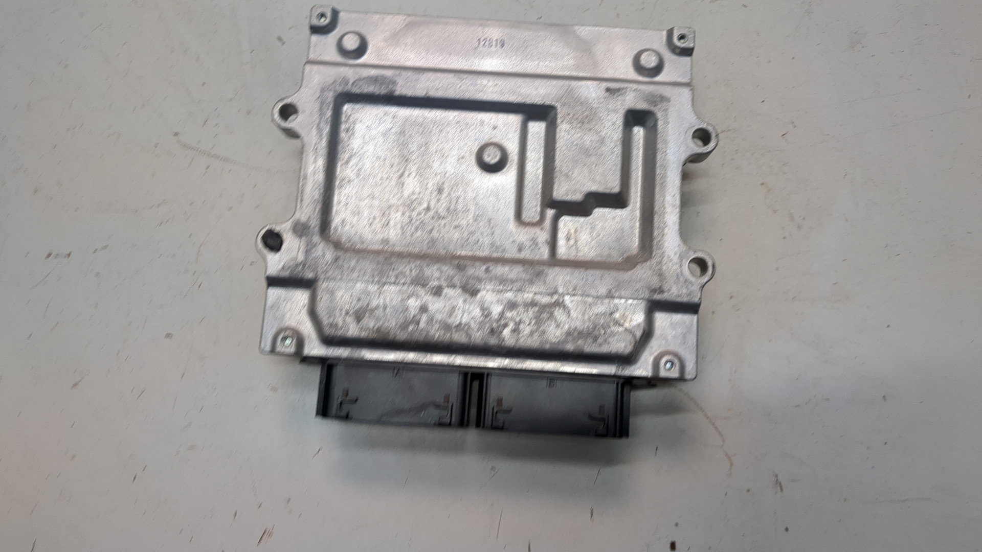 Блок управления двигателем